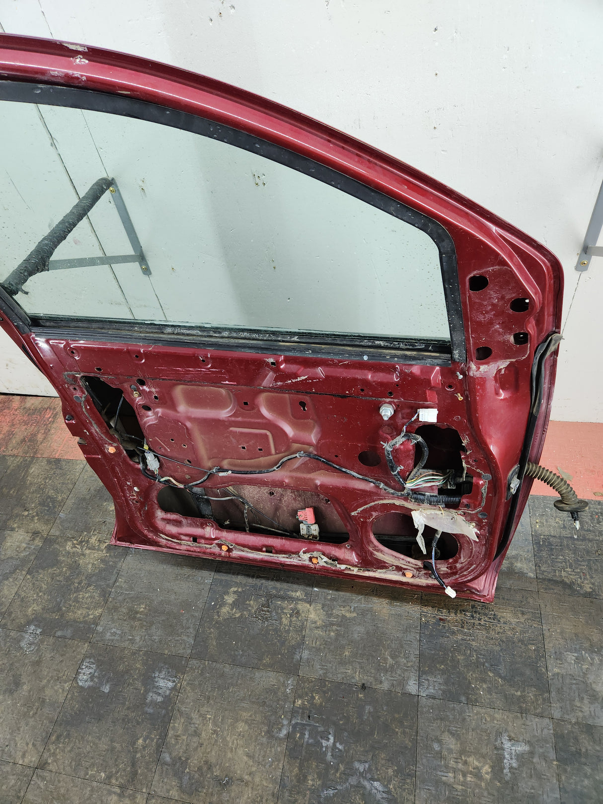 2004-2007 Nissan Titan Driver Side Front Door LH