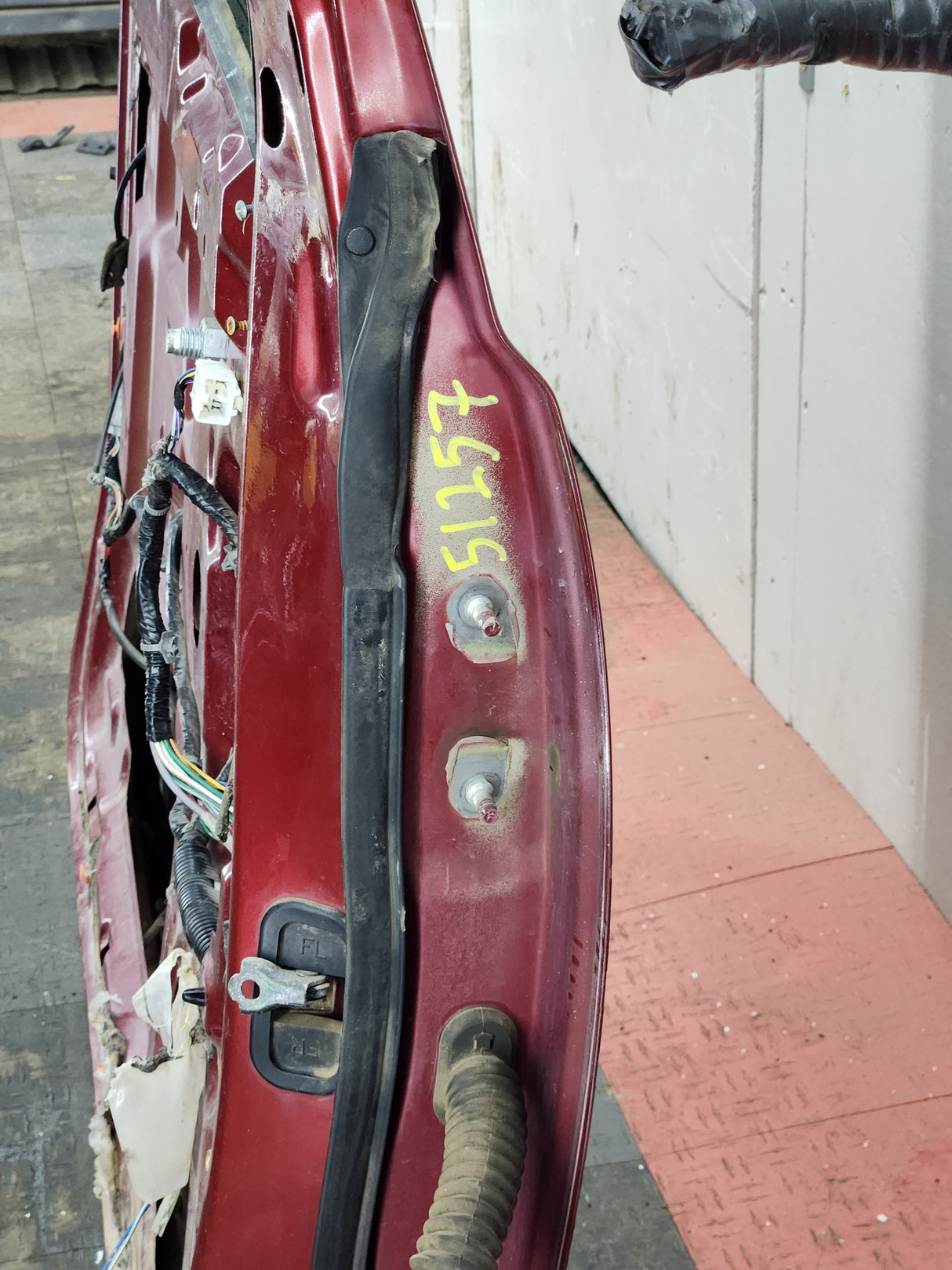 2004-2007 Nissan Titan Driver Side Front Door LH