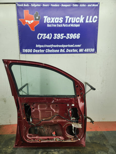 2004-2007 Nissan Titan Driver Side Front Door LH