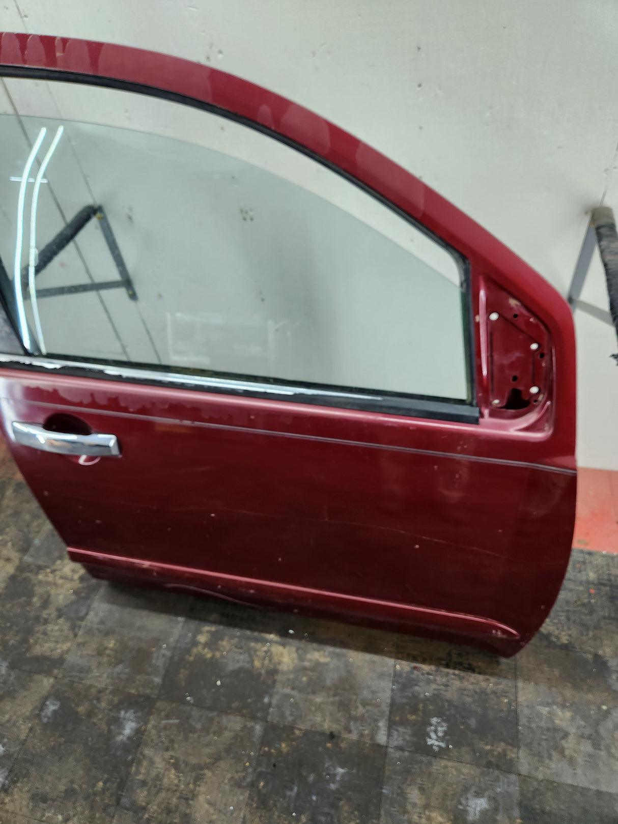2004-2007 Nissan Titan Passenger Side Front Door RH