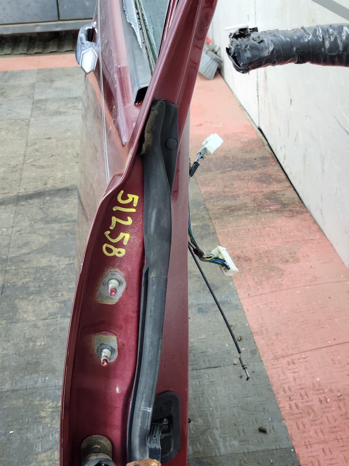 2004-2007 Nissan Titan Passenger Side Front Door RH