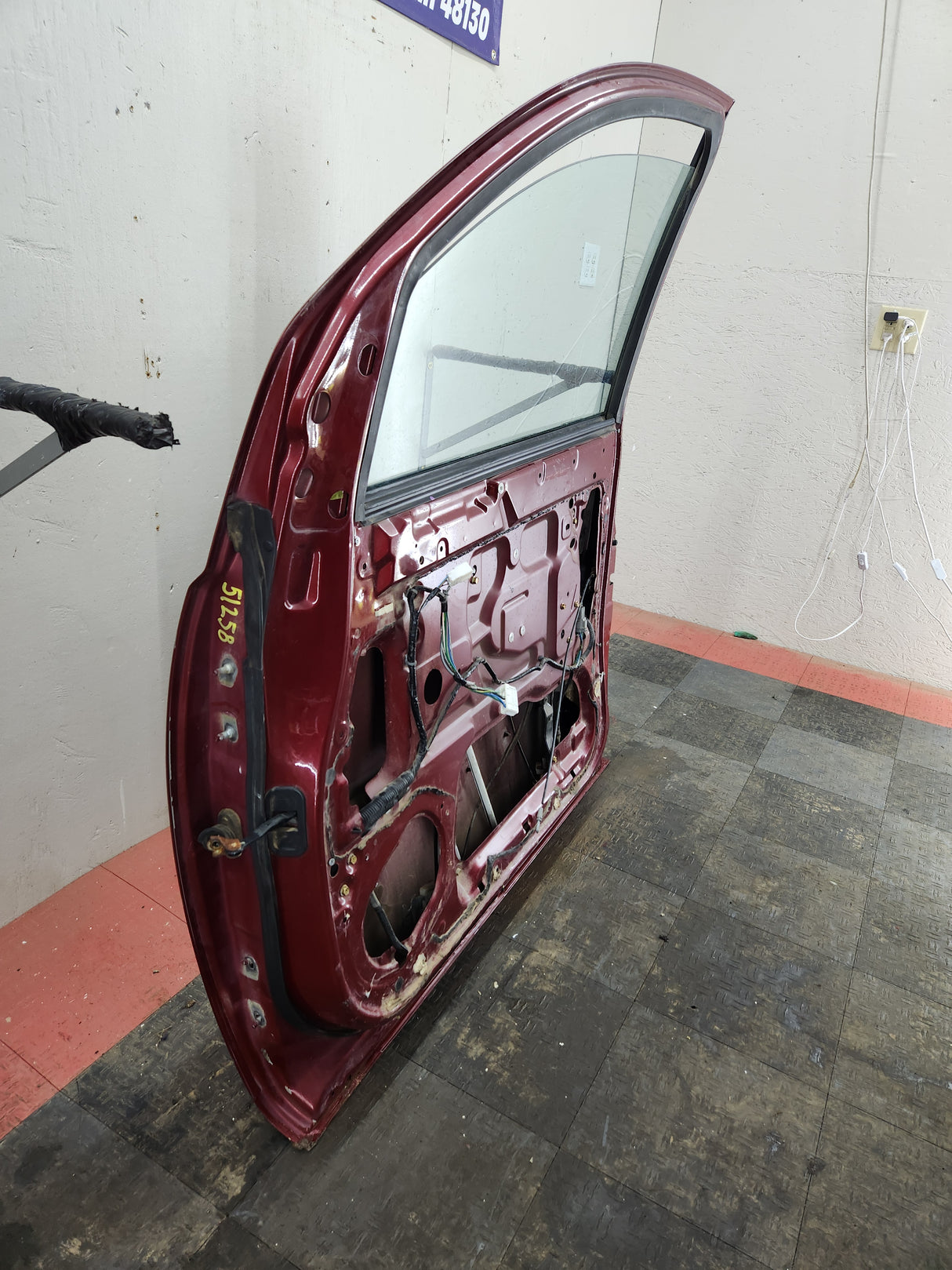 2004-2007 Nissan Titan Passenger Side Front Door RH