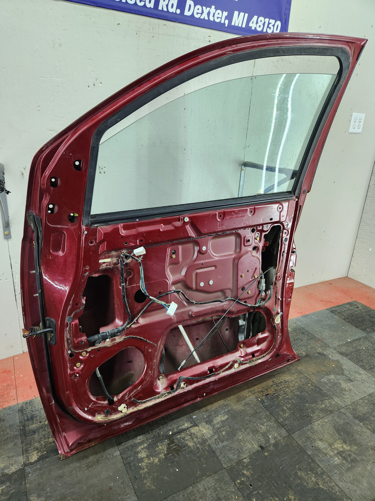 2004-2007 Nissan Titan Passenger Side Front Door RH