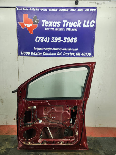 2004-2007 Nissan Titan Passenger Side Front Door RH