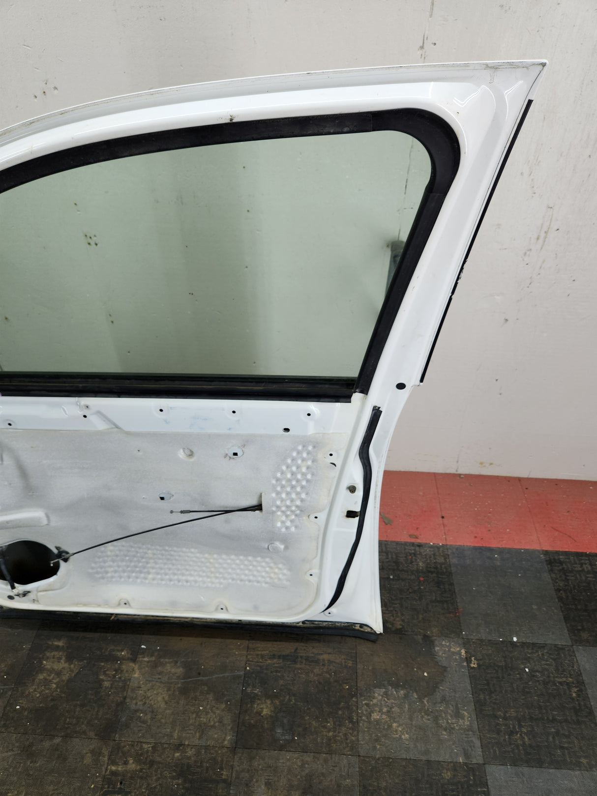 2004-2007 Nissan Titan Crew Cab Passenger Side Front Door RH