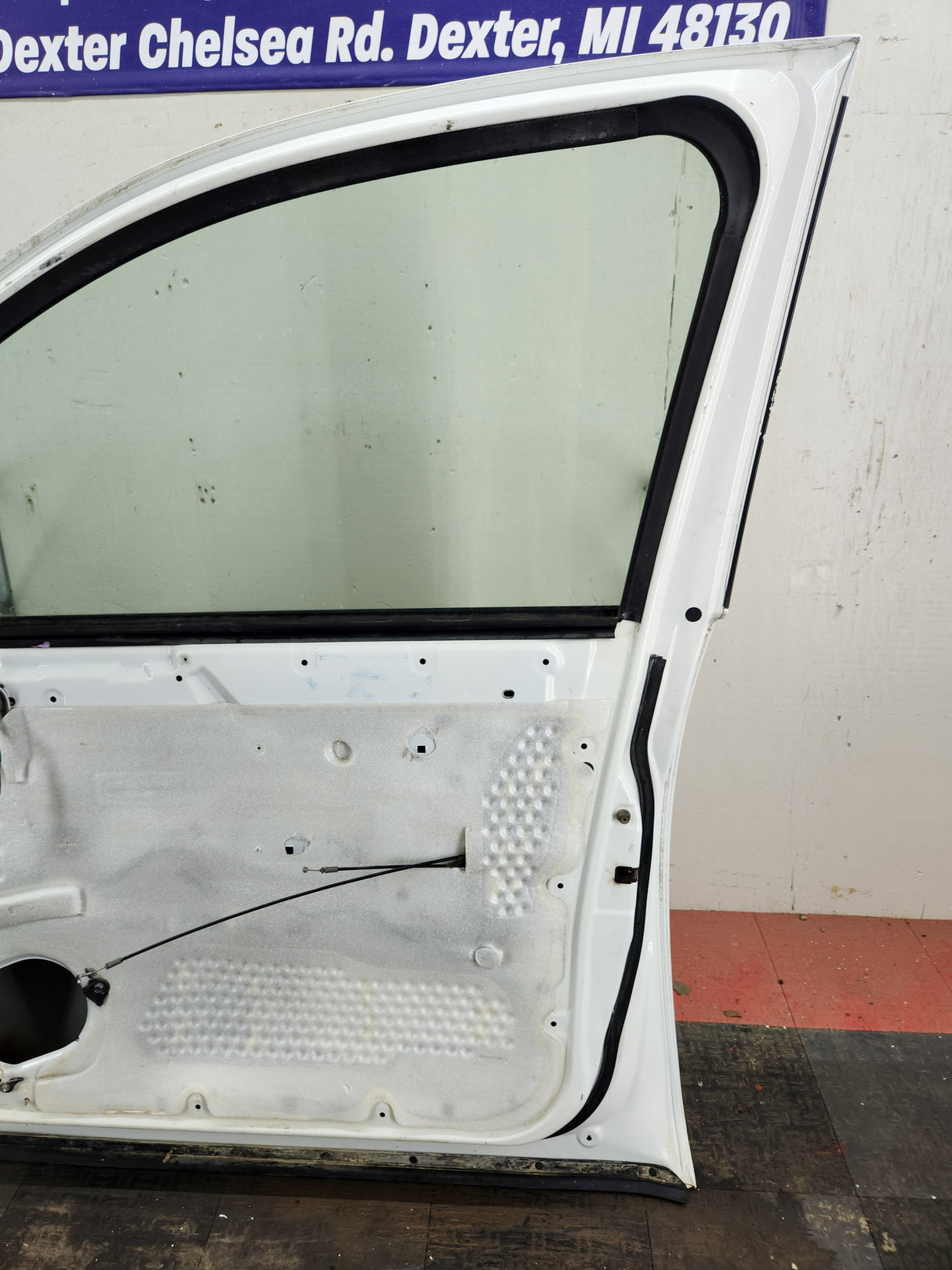 2004-2007 Nissan Titan Crew Cab Passenger Side Front Door RH