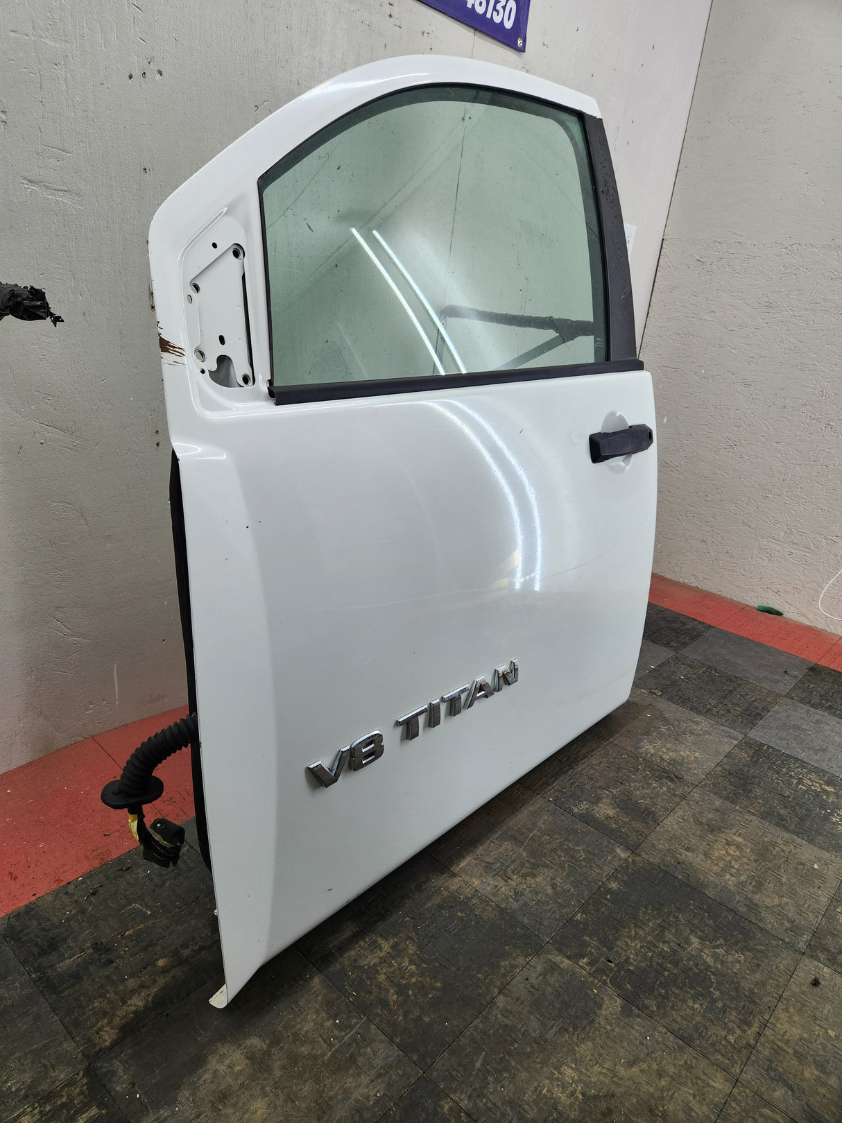 2004-2007 Nissan Titan Crew Cab Driver Side Front Door