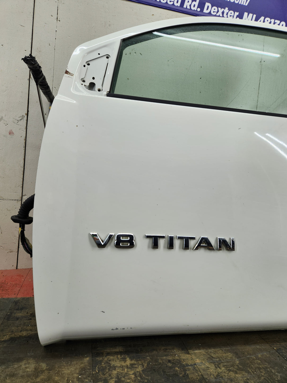 2004-2007 Nissan Titan Crew Cab Driver Side Front Door