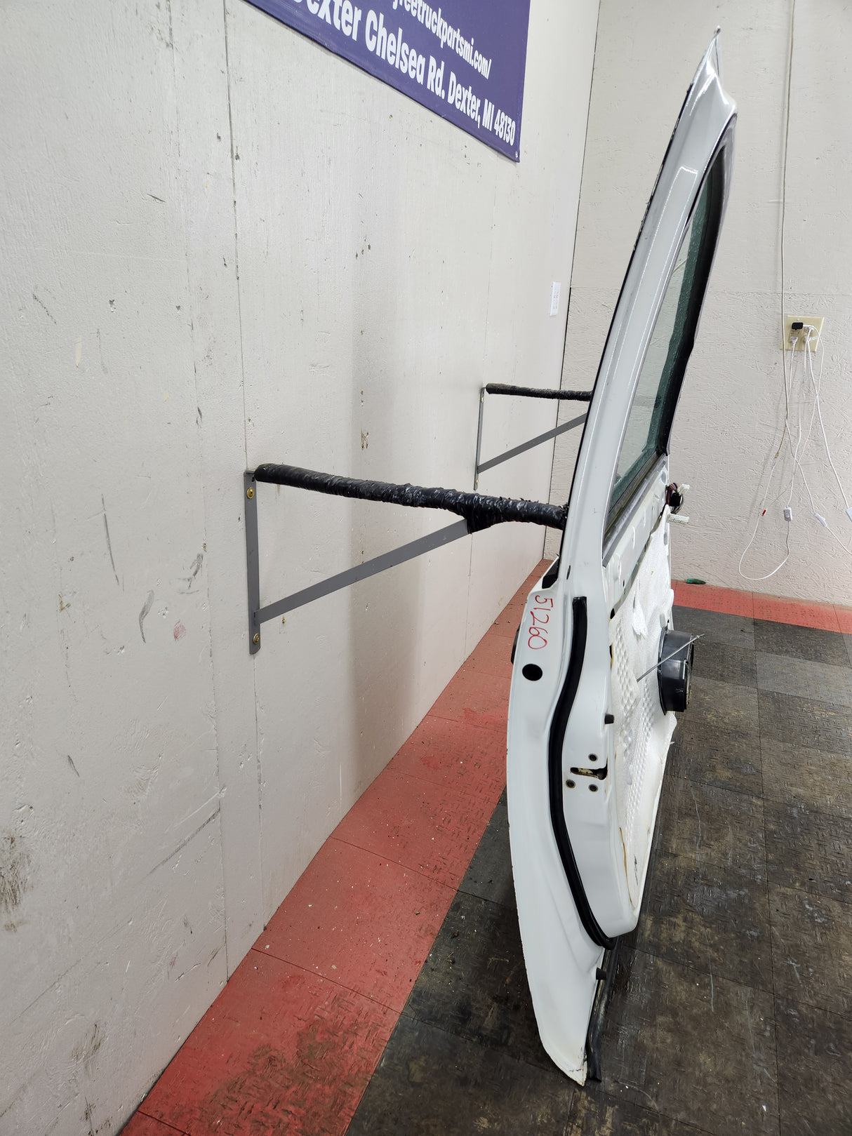 2004-2007 Nissan Titan Crew Cab Driver Side Front Door