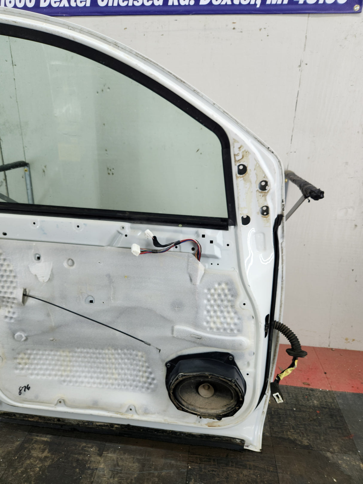 2004-2007 Nissan Titan Crew Cab Driver Side Front Door