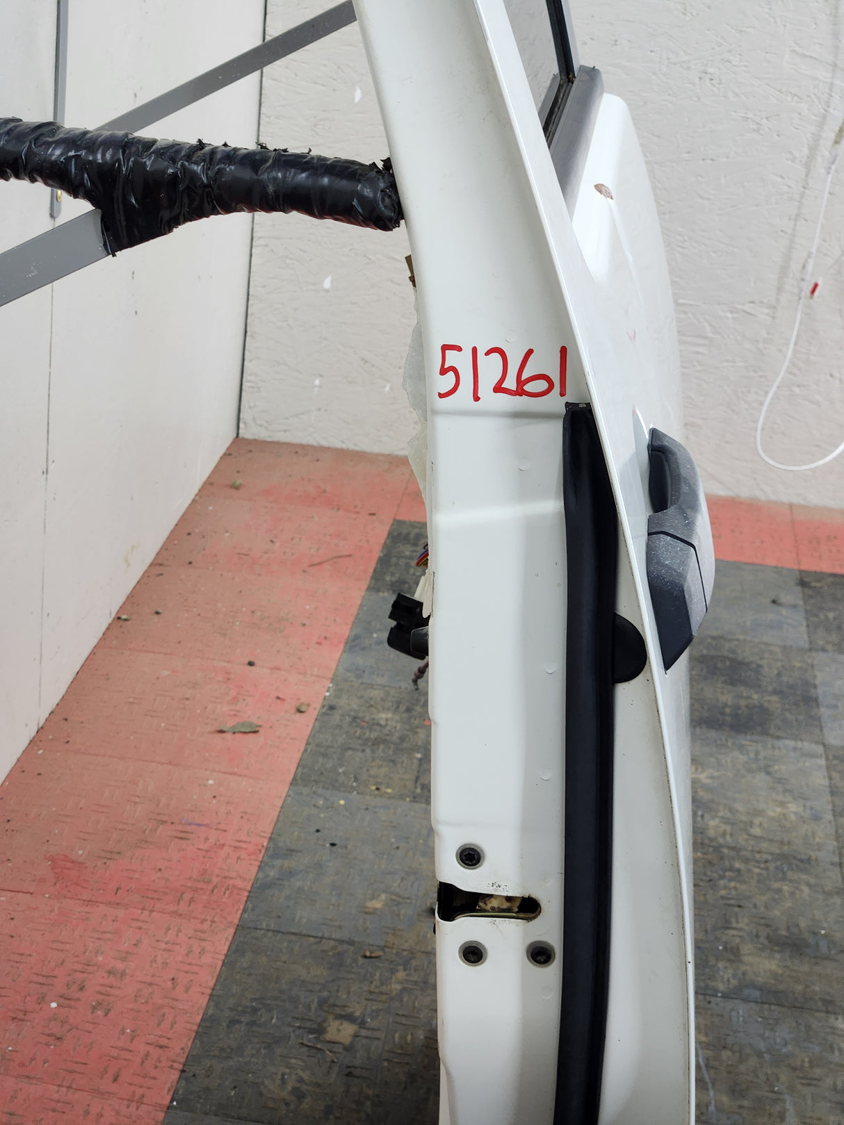 2004-2015 Nissan Titan Rear Crew Cab Passenger Side Door