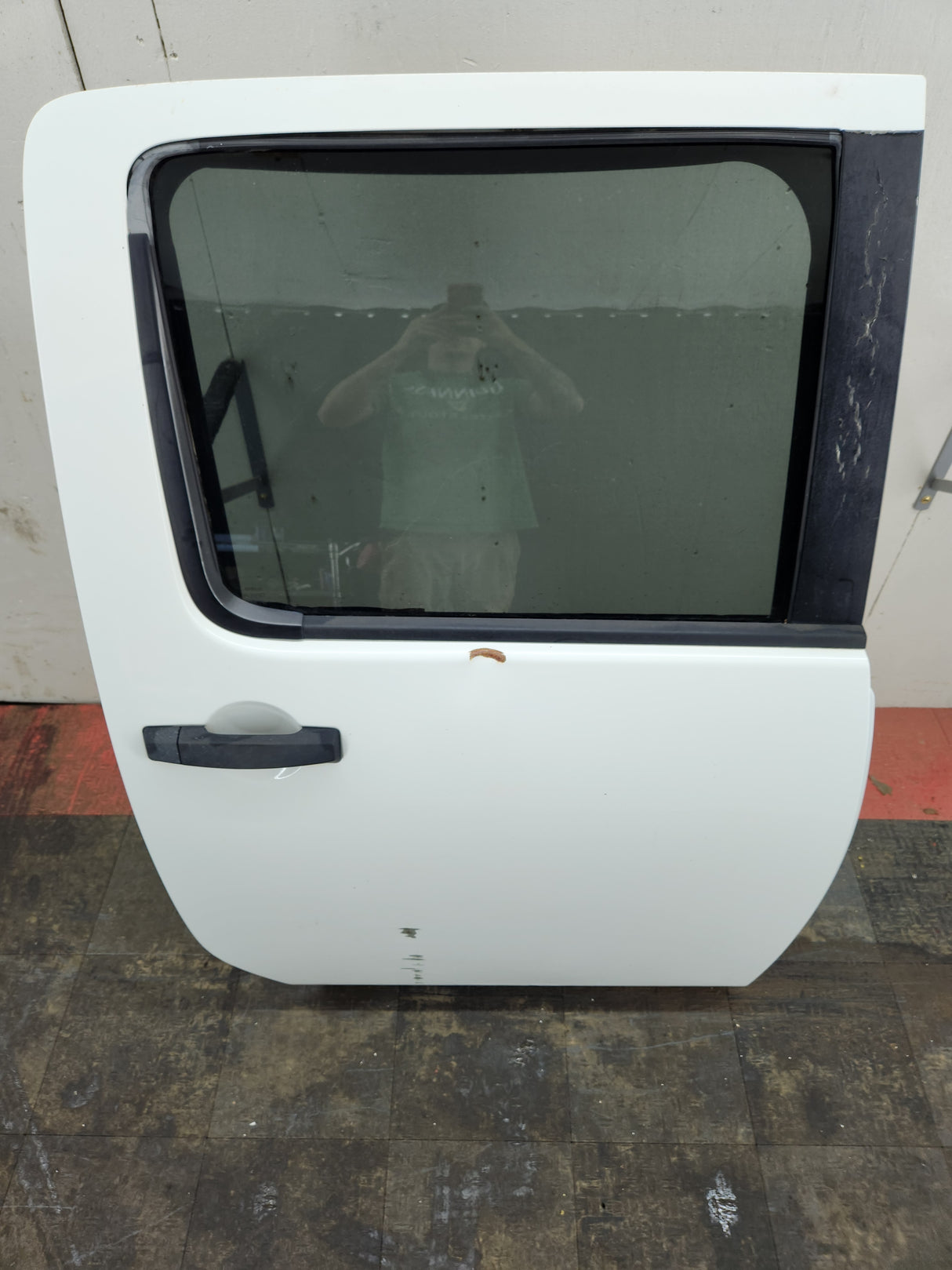 2004-2015 Nissan Titan Rear Crew Cab Passenger Side Door