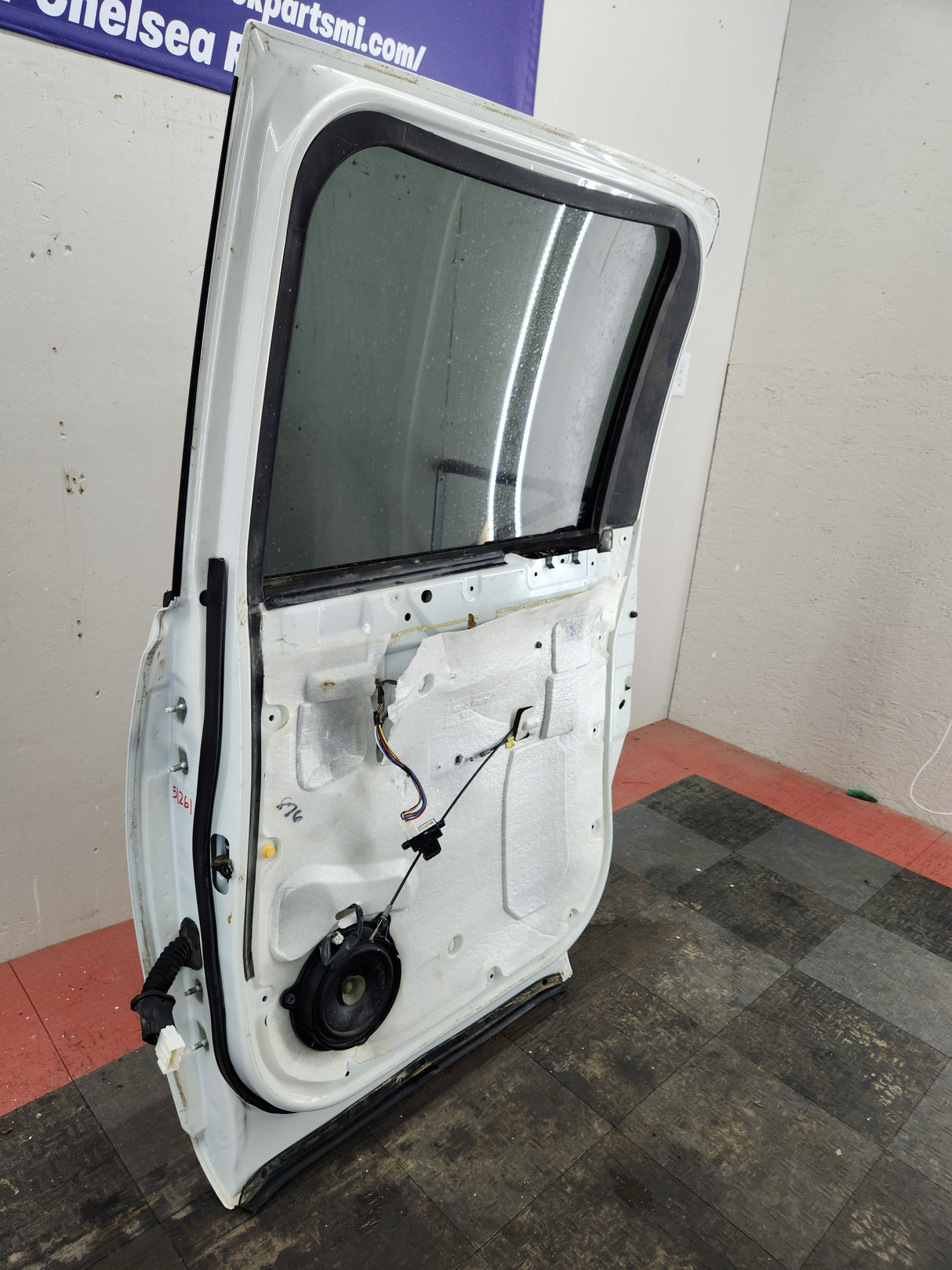 2004-2015 Nissan Titan Rear Crew Cab Passenger Side Door