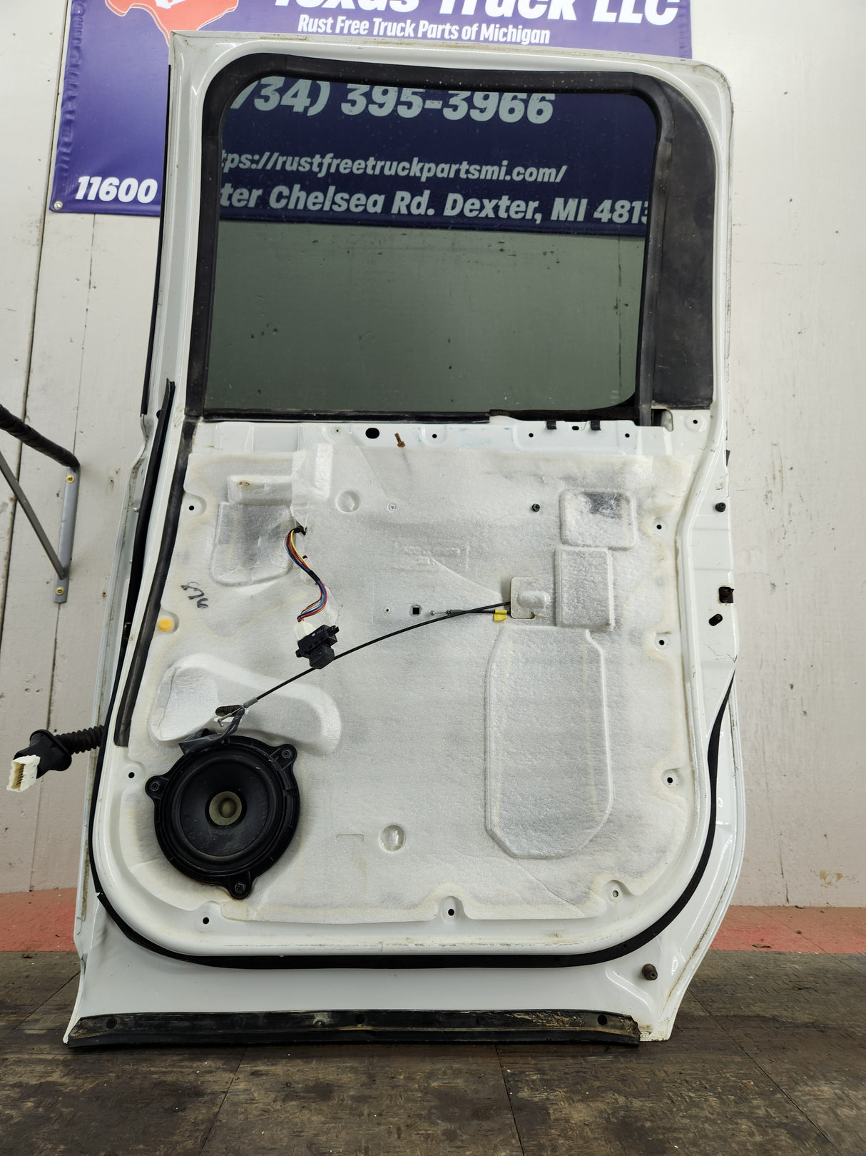 2004-2015 Nissan Titan Rear Crew Cab Passenger Side Door