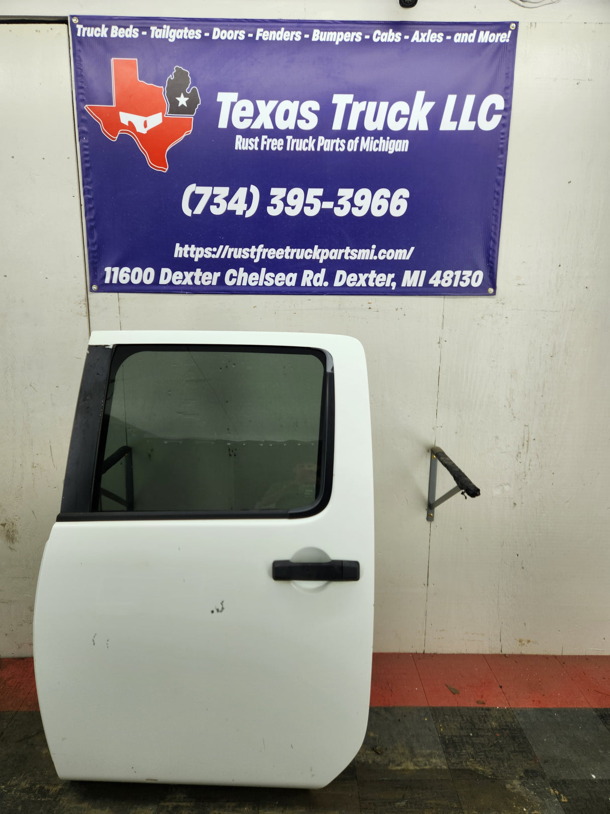 2004-2015 Nissan Titan Rear Crew Cab Driver Side Door