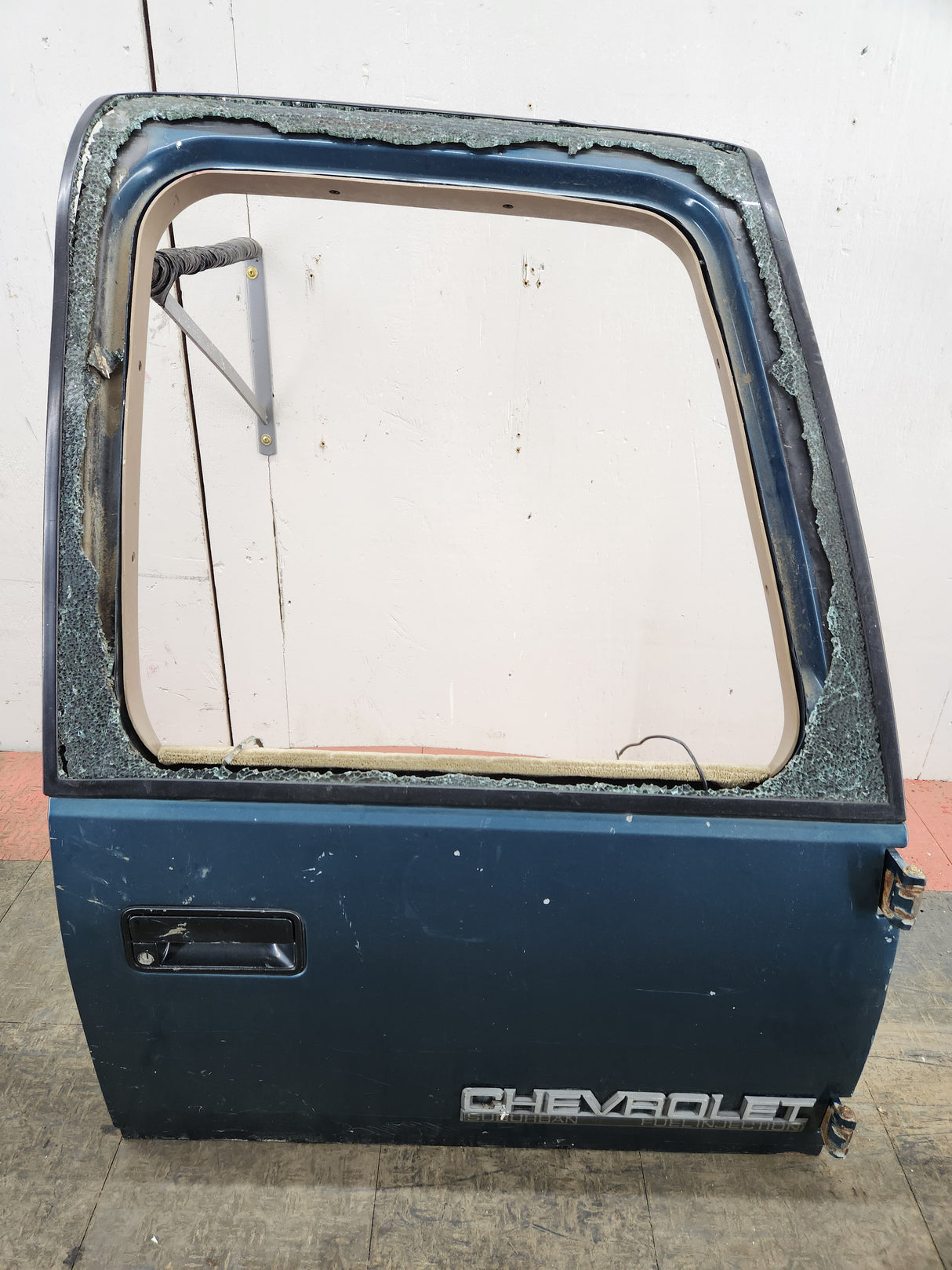 1992-1999 Chevrolet Suburban RH Passenger Trunk Barn Rear Door