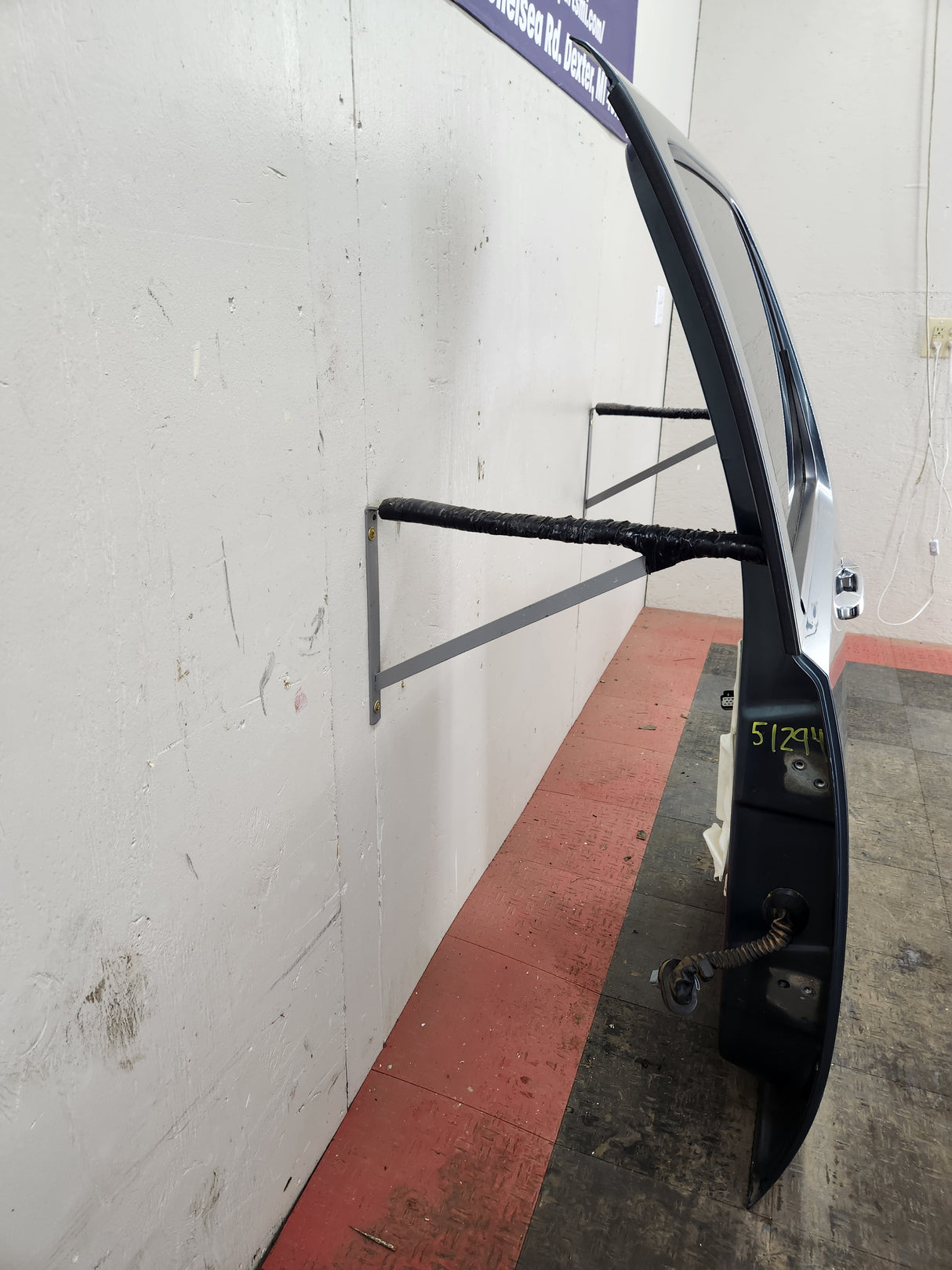 2007-2013 Chevrolet Silverado / GMC Sierra 1500 2500 3500 HD Crew Cab LH Driver Side Rear Door