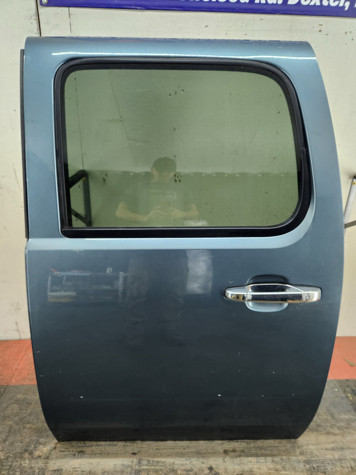 2007-2013 Chevrolet Silverado / GMC Sierra 1500 2500 3500 HD Crew Cab LH Driver Side Rear Door