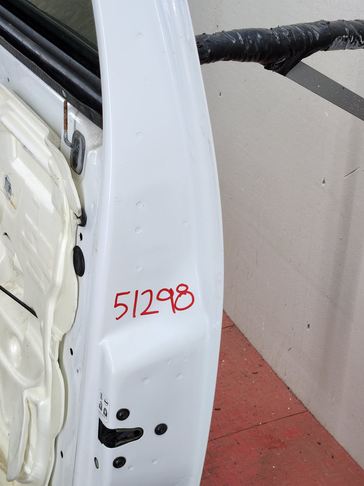 2007-2013 Chevrolet Silverado / GMC Sierra 1500 2500 3500 HD Crew Cab RH Passenger Rear Door