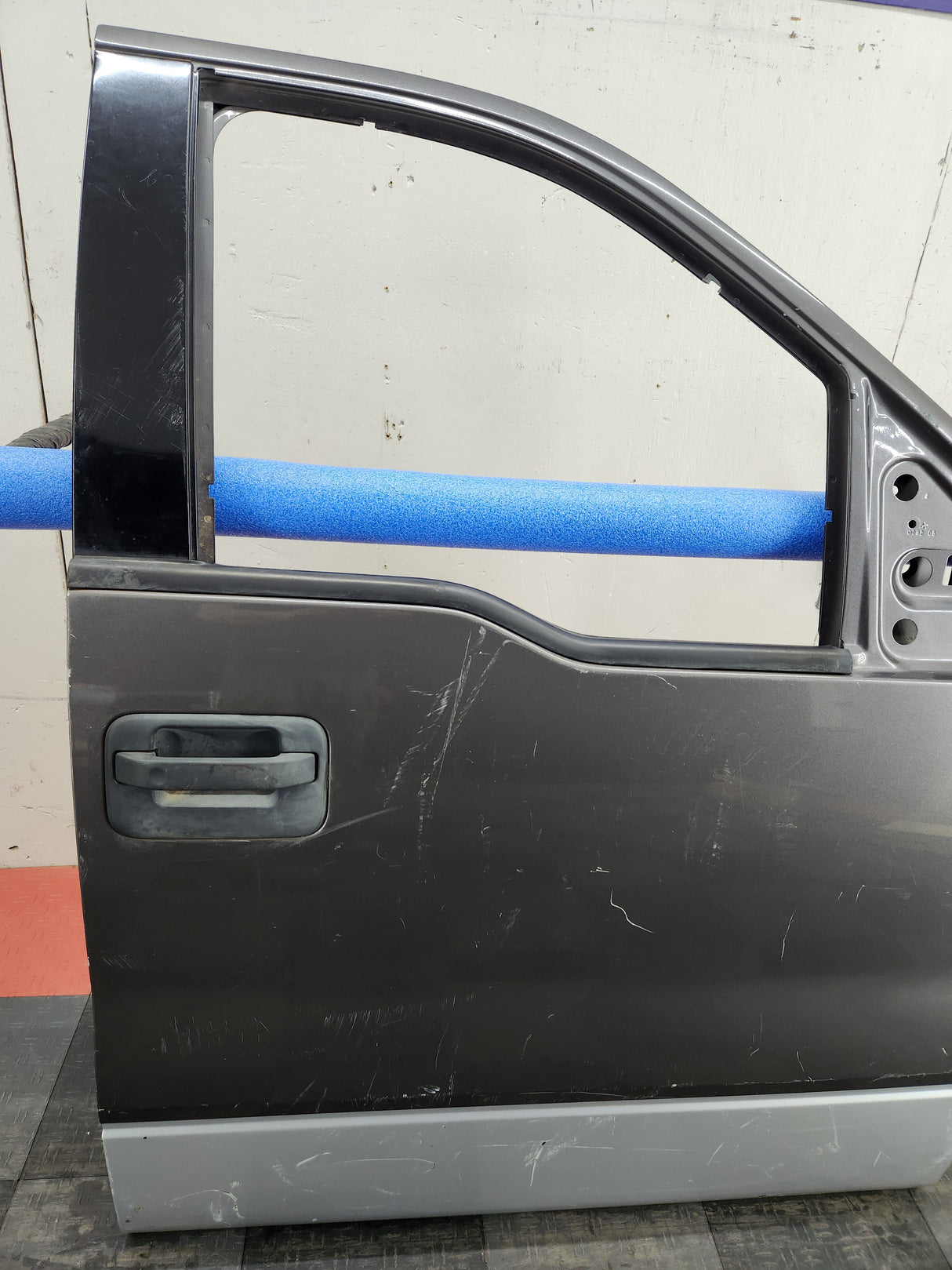 2004-2008 Ford F150 Crew Cab Passenger Front Door Texas Truck LLC