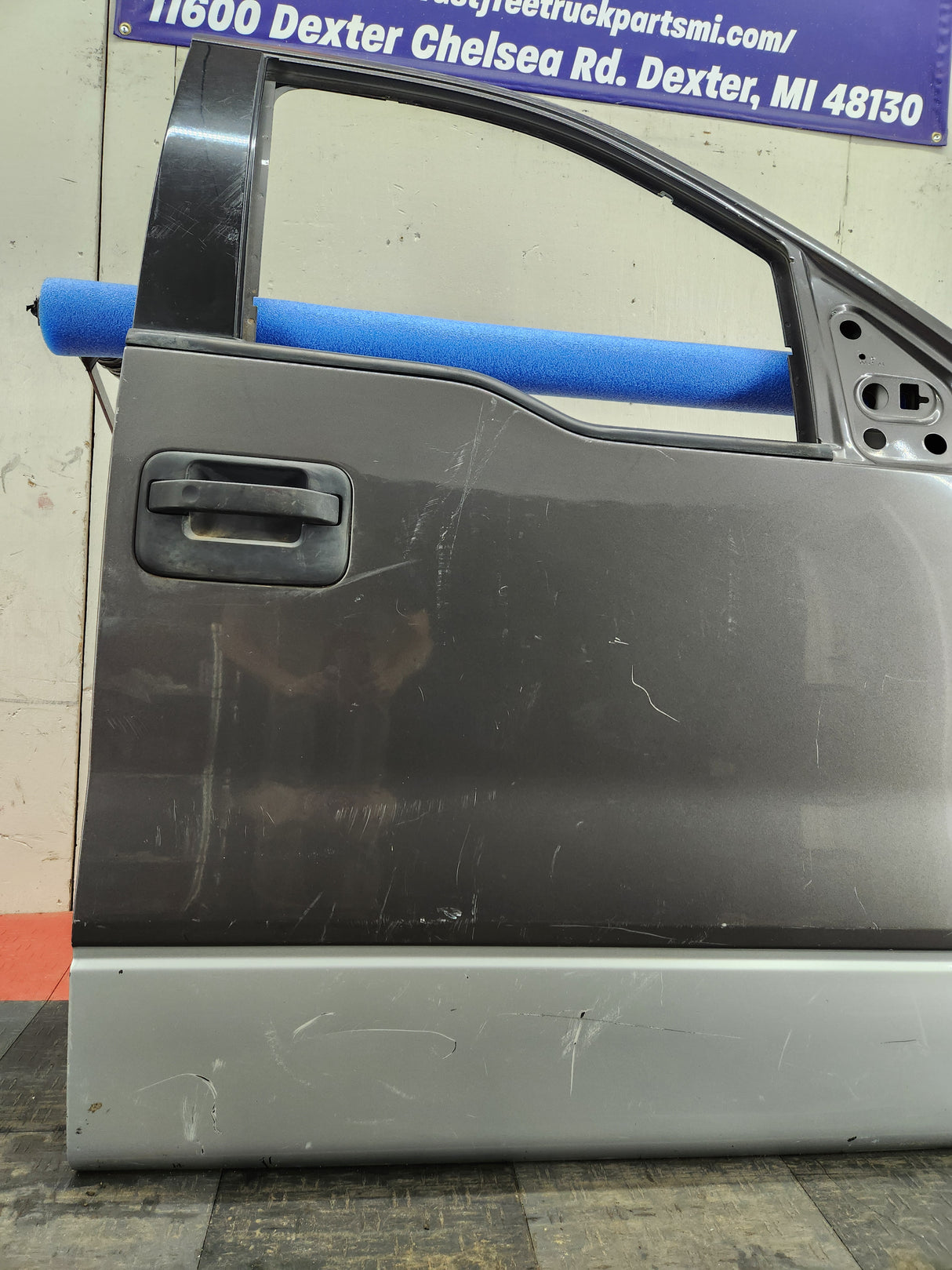 2004-2008 Ford F150 Crew Cab Passenger Front Door Texas Truck LLC