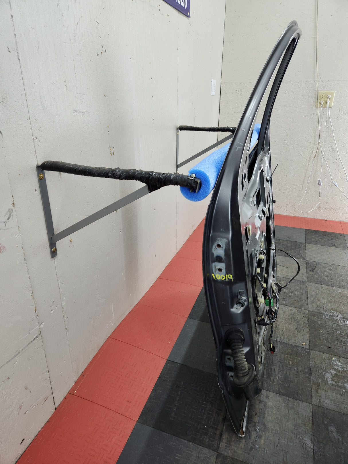 2004-2008 Ford F150 Crew Cab Passenger Front Door Texas Truck LLC