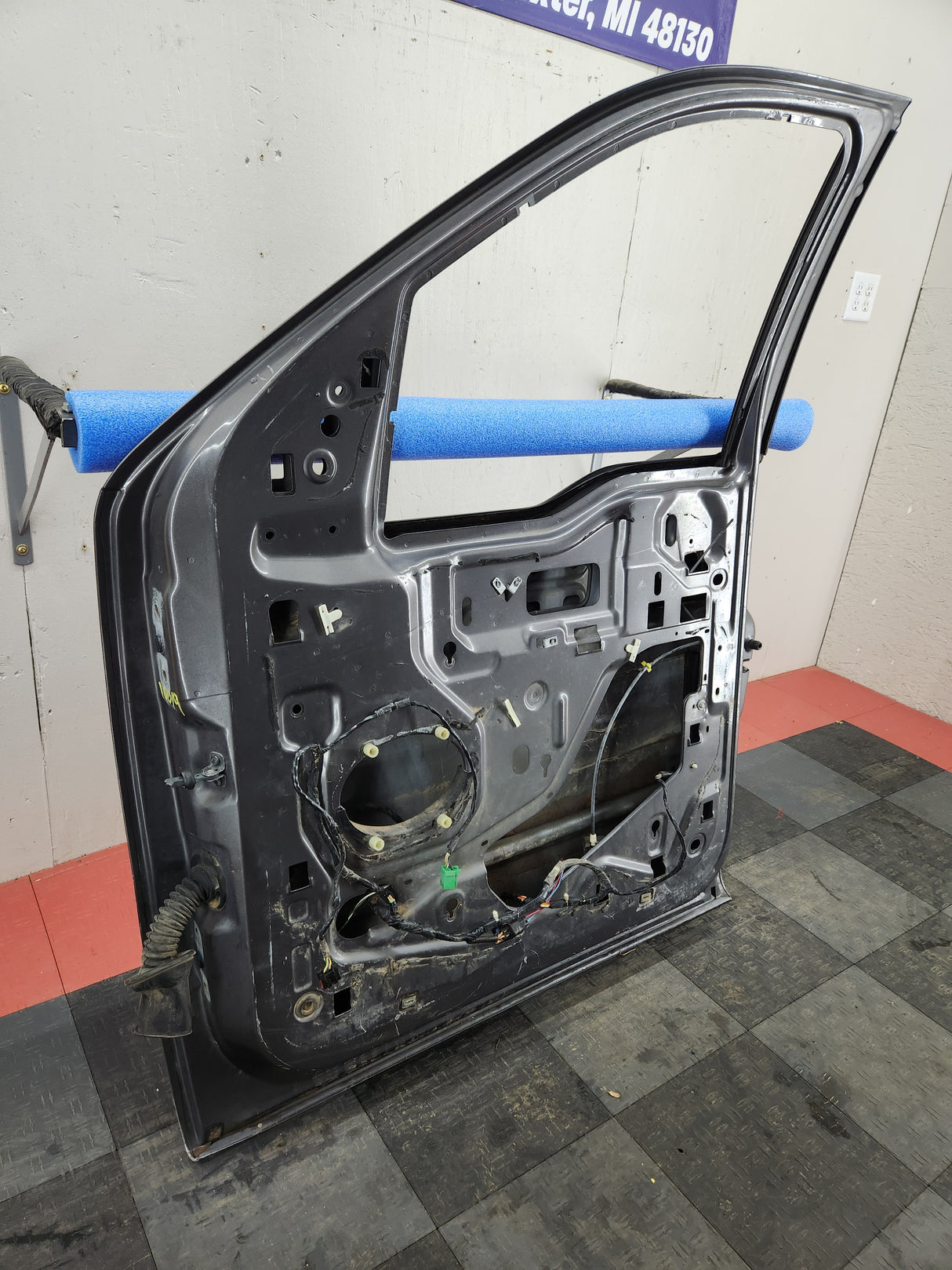 2004-2008 Ford F150 Crew Cab Passenger Front Door Texas Truck LLC