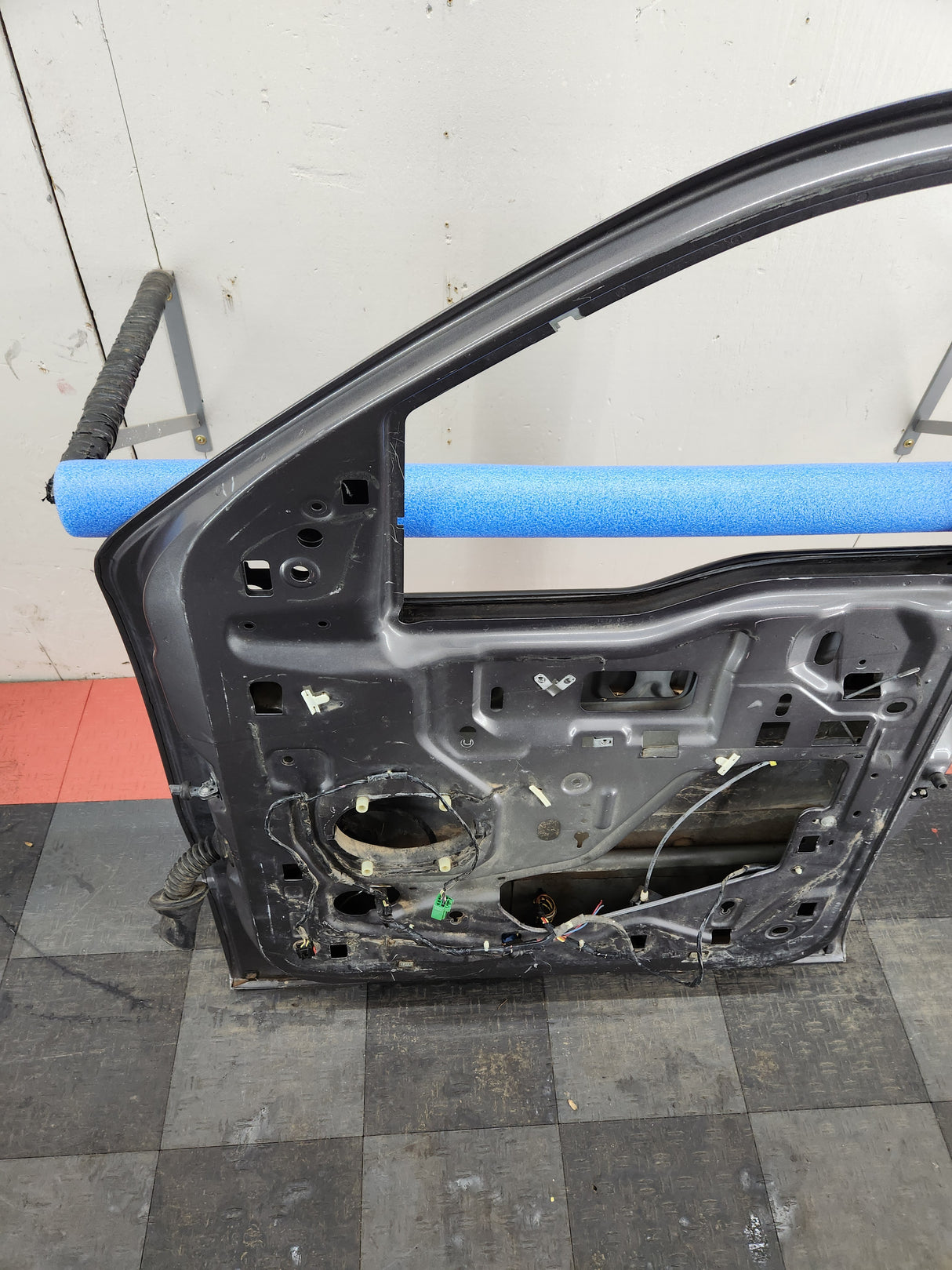 2004-2008 Ford F150 Crew Cab Passenger Front Door Texas Truck LLC