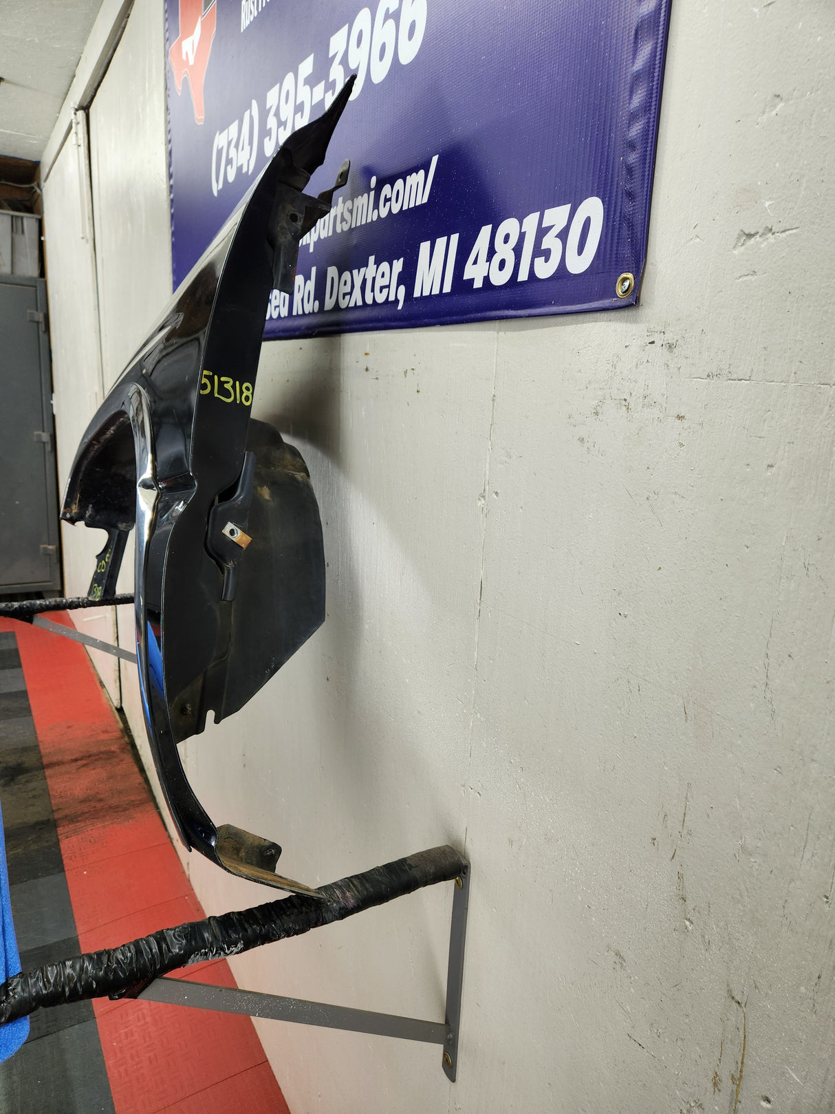 1999-2006 GMC Sierra / Yukon 1500 2500 3500 HD Driver Front Fender