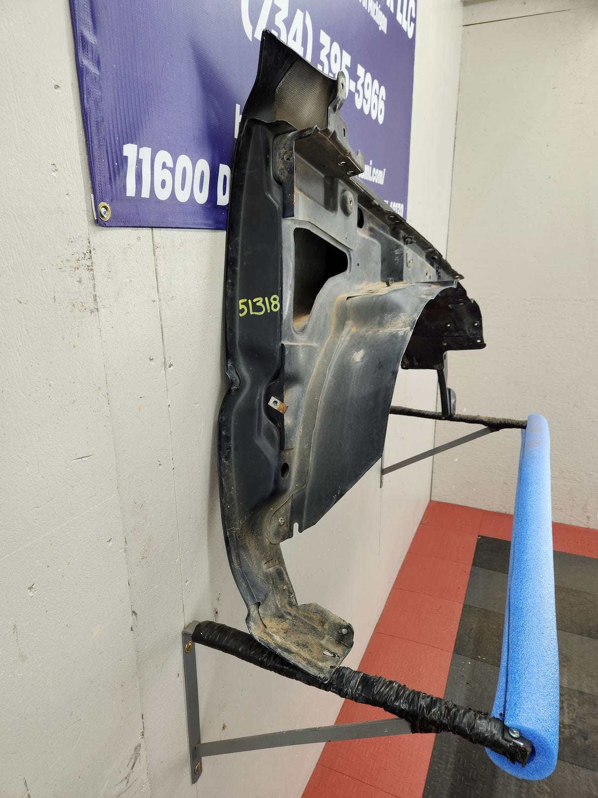 1999-2006 GMC Sierra / Yukon 1500 2500 3500 HD Driver Front Fender