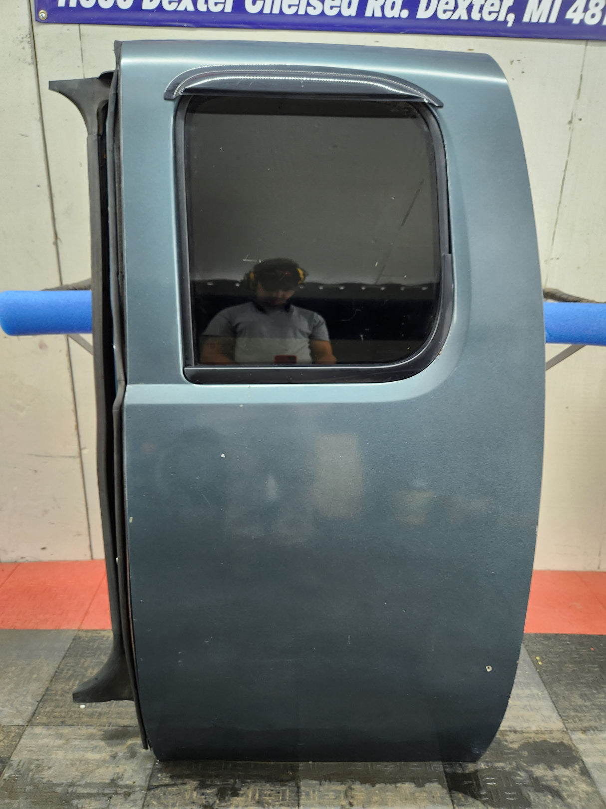 2007-2013 Chevrolet Silverado / GMC Sierra 1500 2500HD 3500 HD Extended Cab LH Rear Driver Side Door