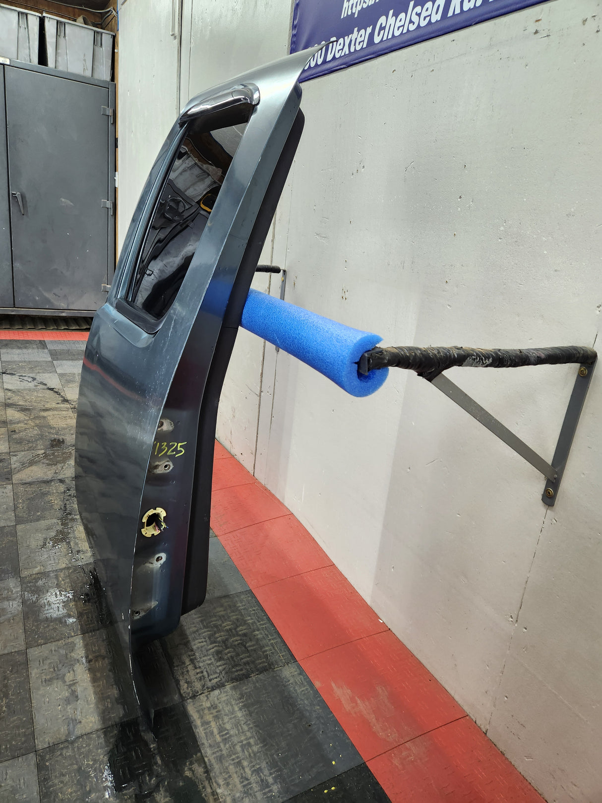 2007-2013 Chevrolet Silverado / GMC Sierra 1500 2500HD 3500 HD Extended Cab LH Rear Driver Side Door