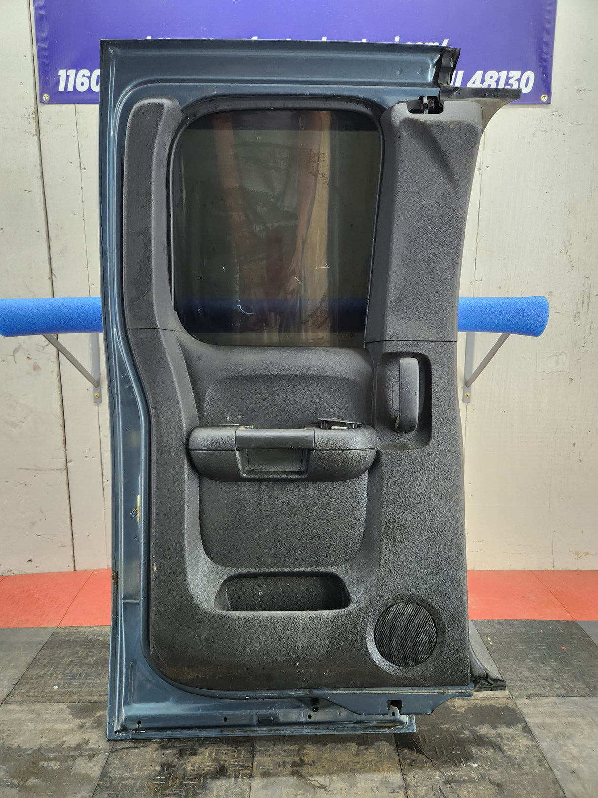 2007-2013 Chevrolet Silverado / GMC Sierra 1500 2500HD 3500 HD Extended Cab LH Rear Driver Side Door