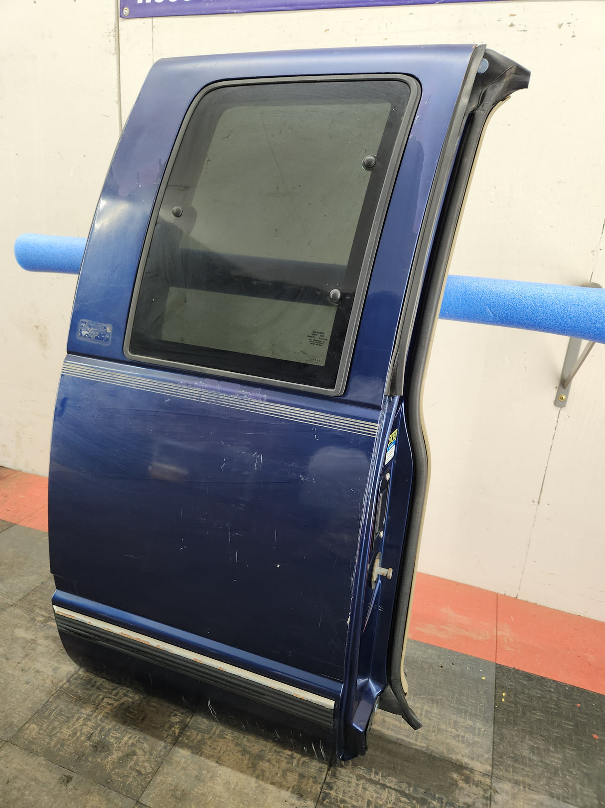 1988-2000 Chevrolet Silverado GMC Sierra RH Rear Extended Cab Passenger 3rd Door