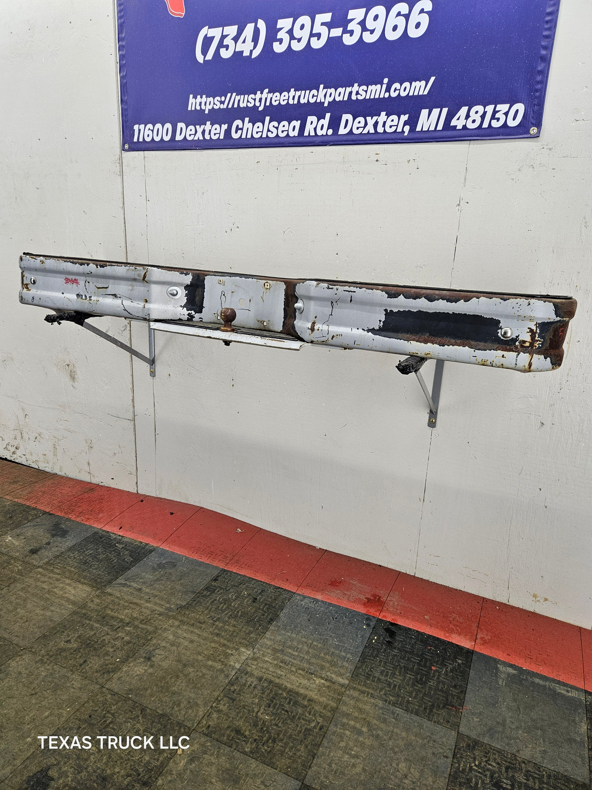 1980-1997 Ford F100 F150 F250 F350 Rear Bumper