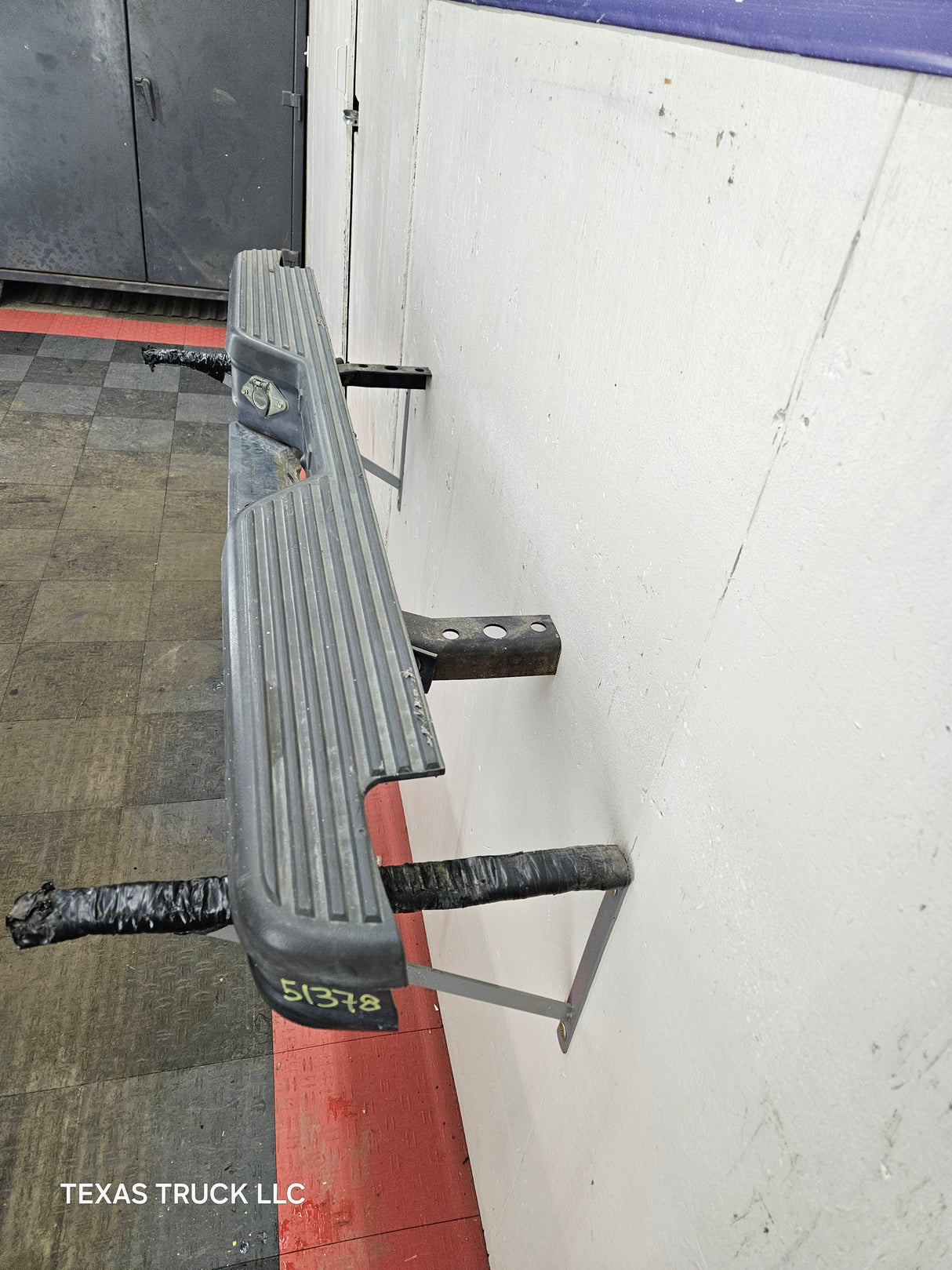 1993-2011 Ford Ranger OEM Rear Bumper