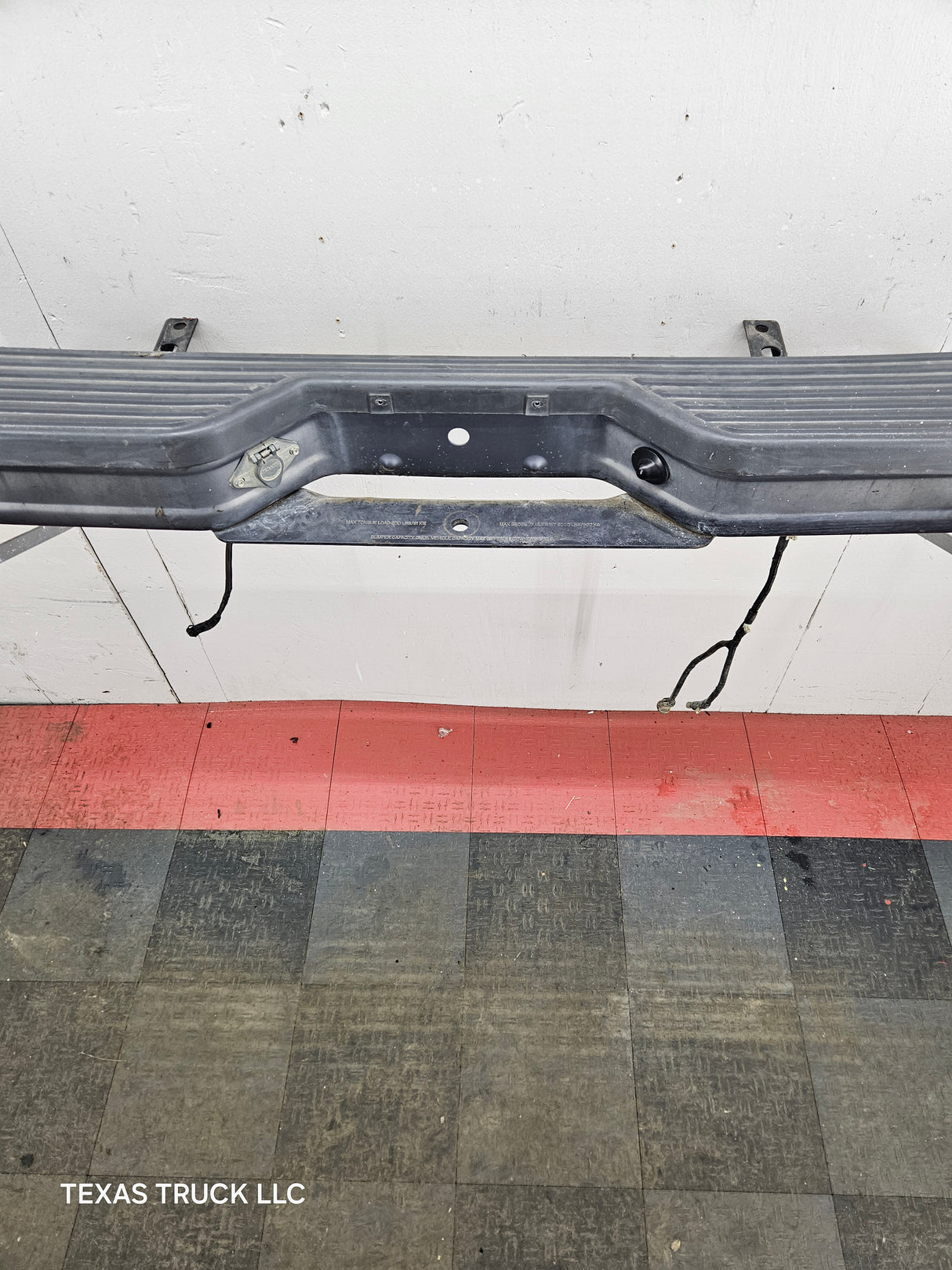 1993-2011 Ford Ranger OEM Rear Bumper