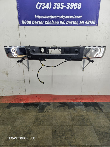 2011-2014 Chevrolet Silverado / GMC Sierra 2500 3500 HD Rear Bumper