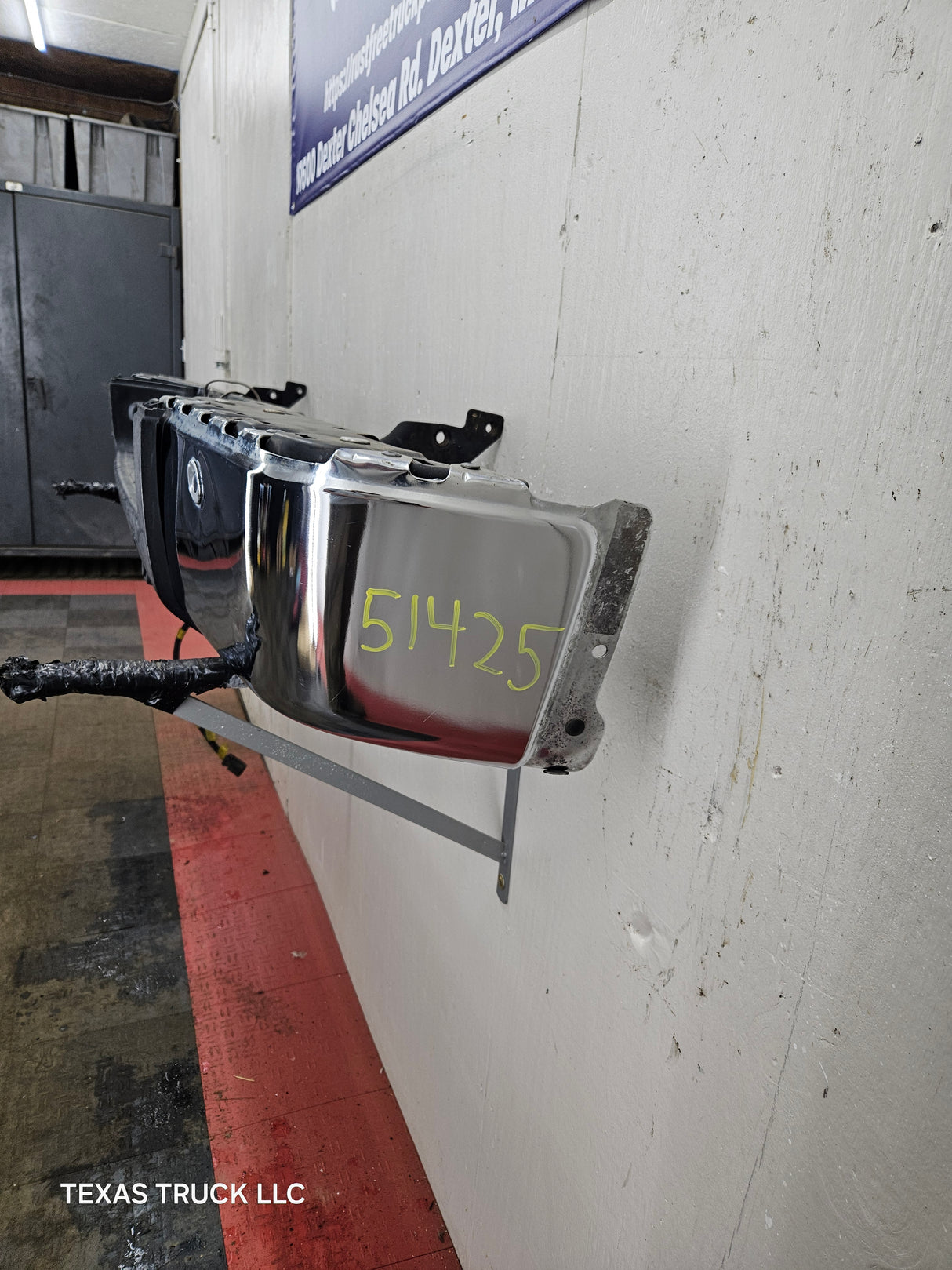 2011-2014 Chevrolet Silverado / GMC Sierra 2500 3500 HD Rear Bumper