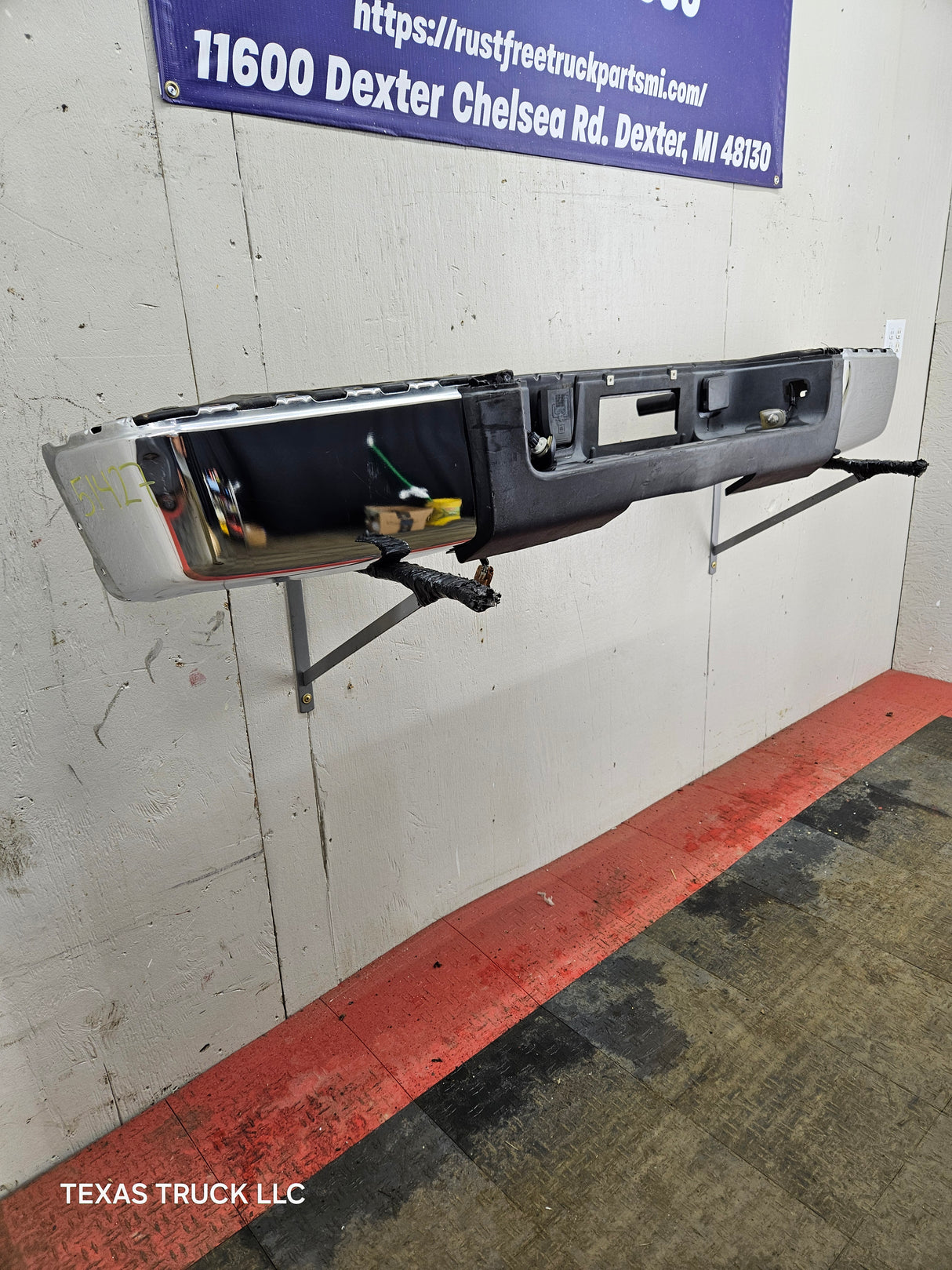 2011-2014 Chevrolet Silverado / GMC Sierra 2500 3500 HD Rear Bumper