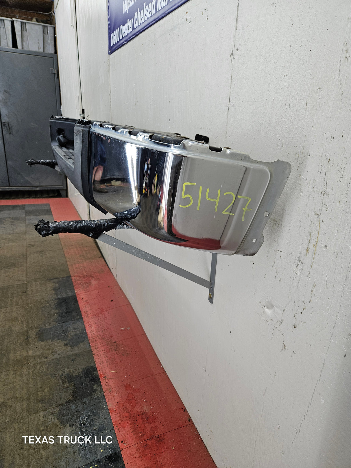 2011-2014 Chevrolet Silverado / GMC Sierra 2500 3500 HD Rear Bumper