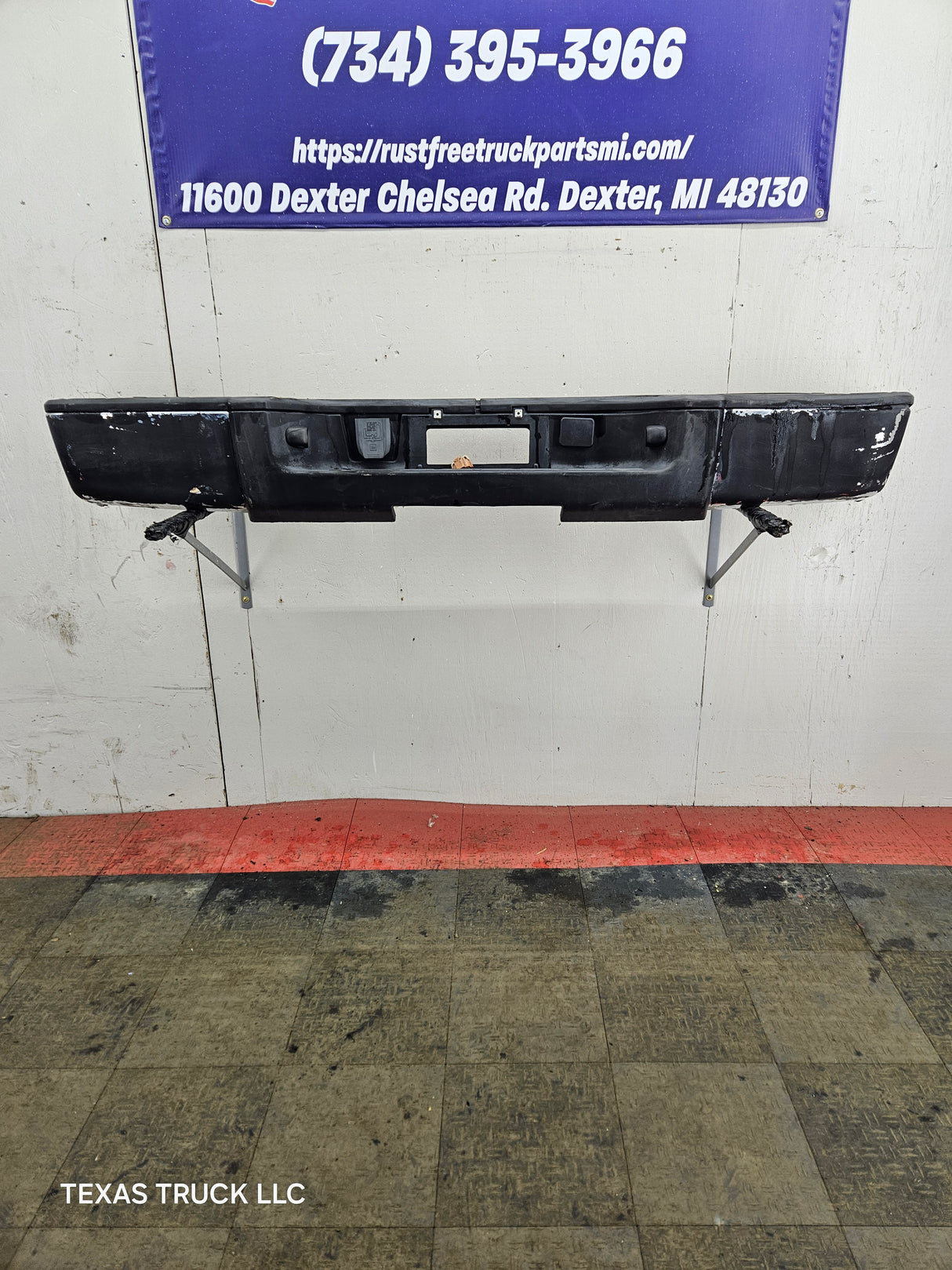 2011-2014 Chevrolet Silverado / GMC Sierra 1500 Rear Bumper