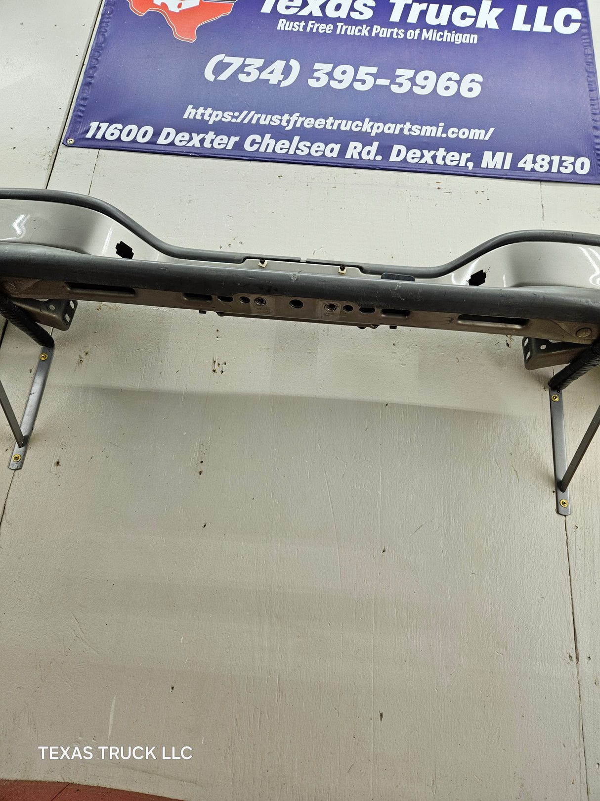 2000-2007 Chevrolet Suburban / GMC Yukon Rear Bumper Step Bumper