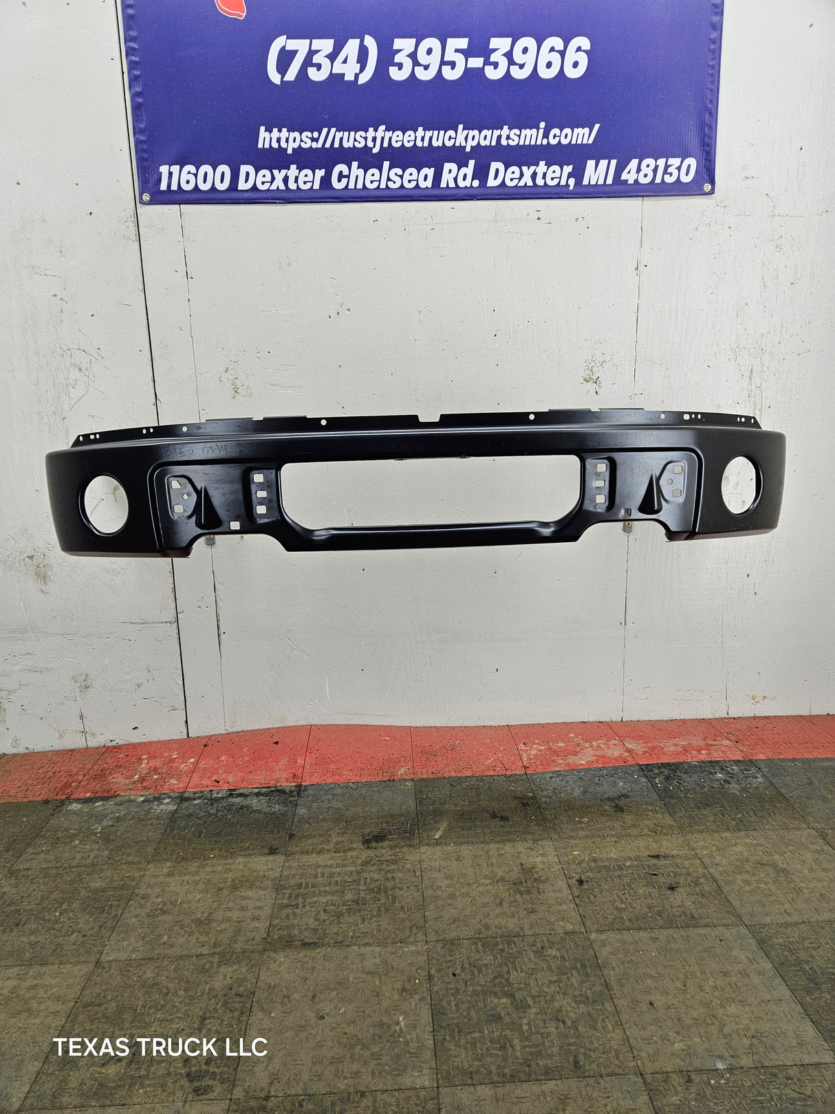 2009-2014 Ford F150 Front Bumper With Fog Light Holes