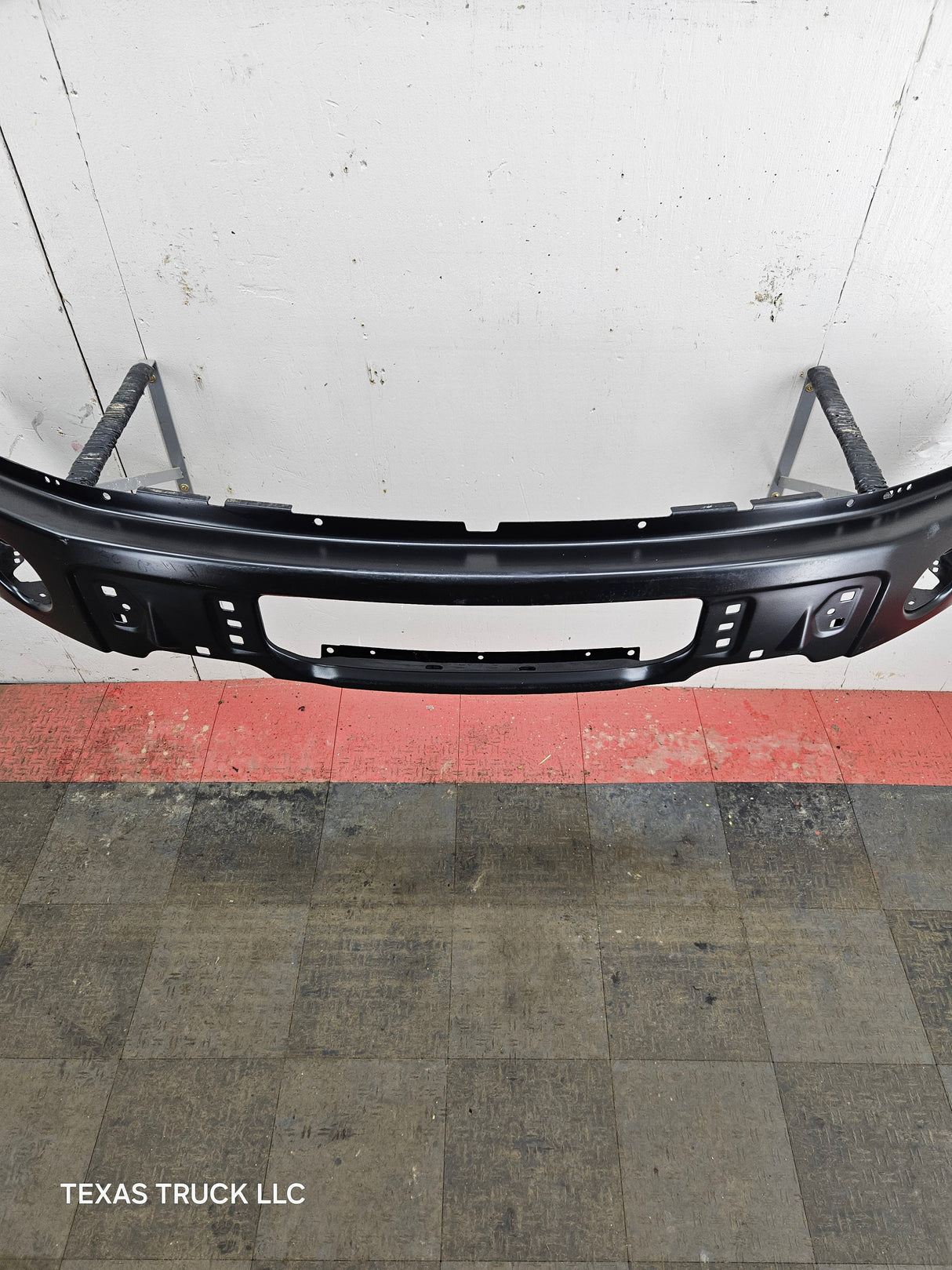 2009-2014 Ford F150 Front Bumper With Fog Light Holes