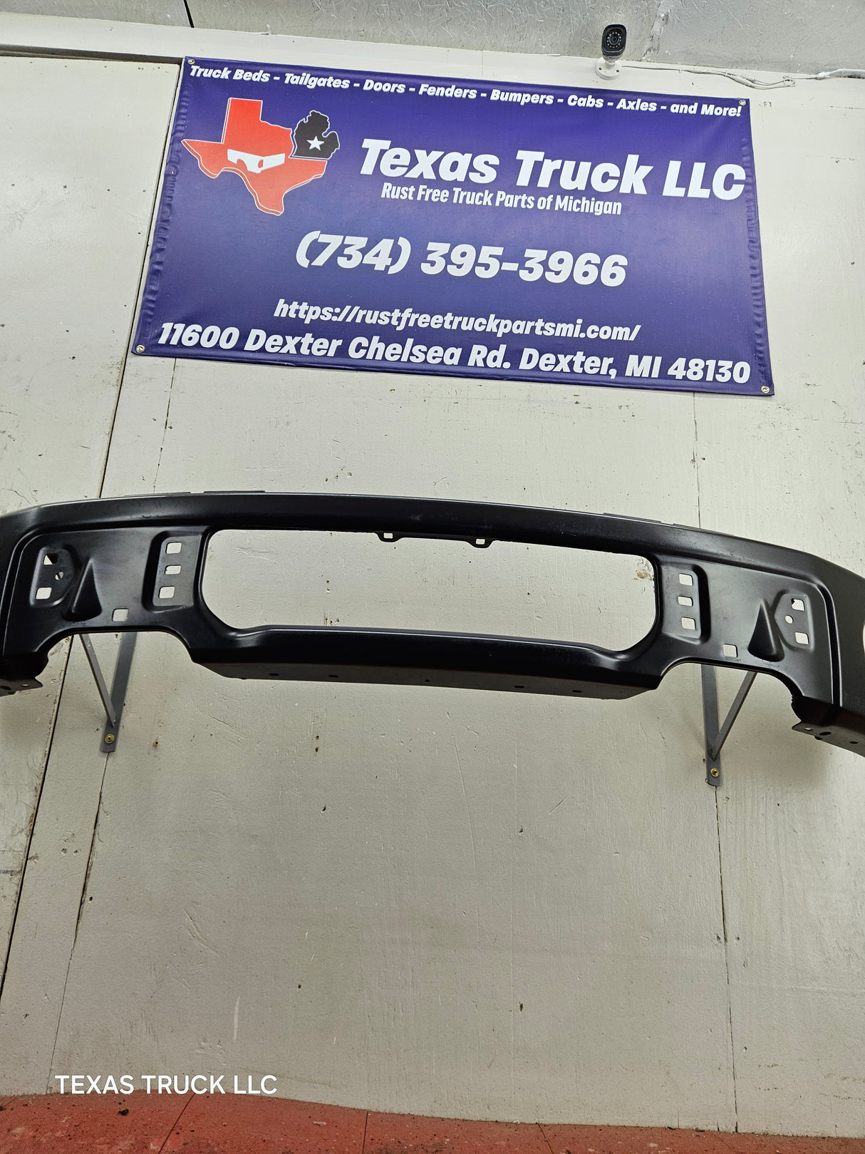 2009-2014 Ford F150 Front Bumper With Fog Light Holes