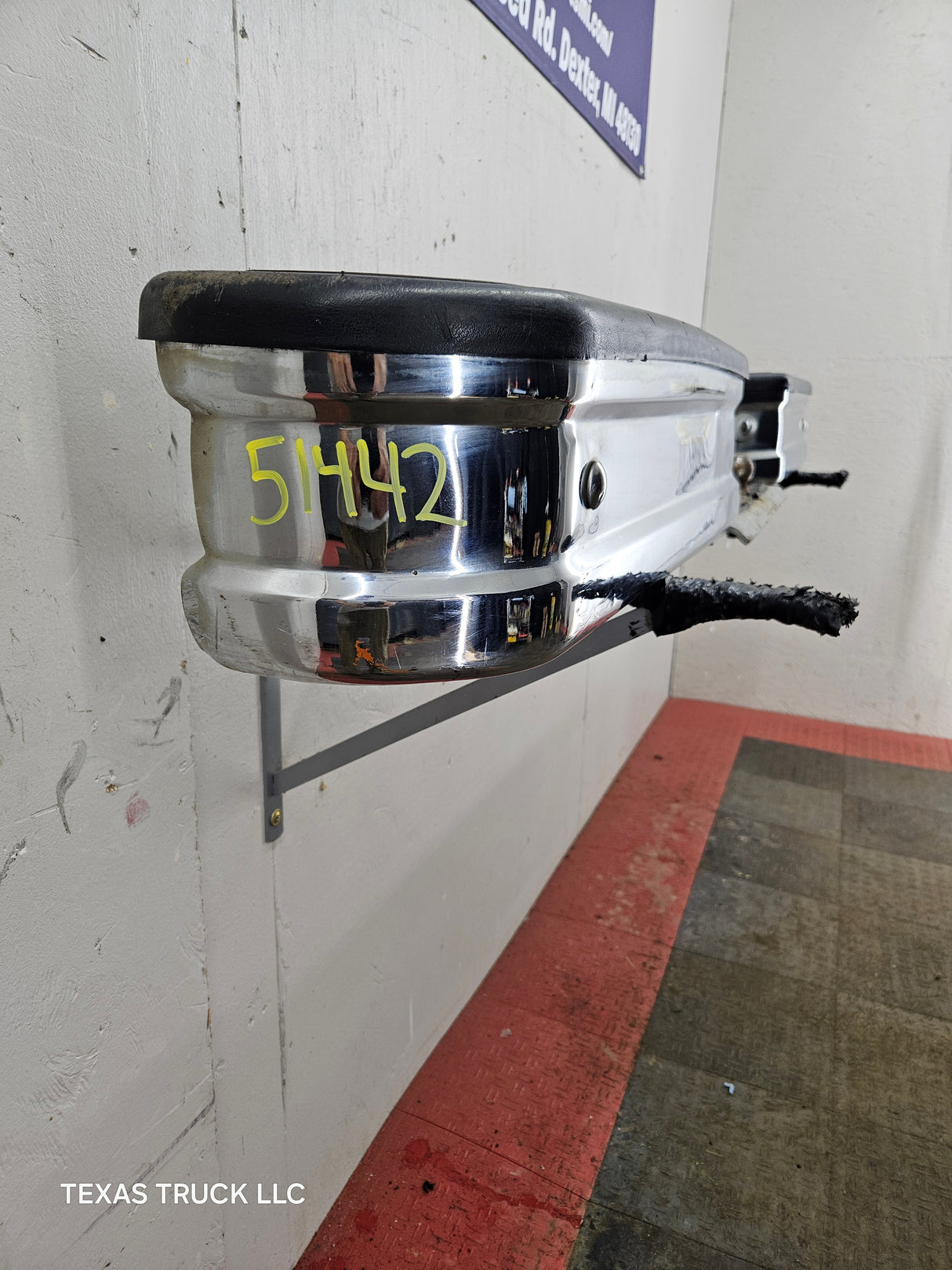 1980-1997 Ford F100 F150 F250 F350 Rear Bumper