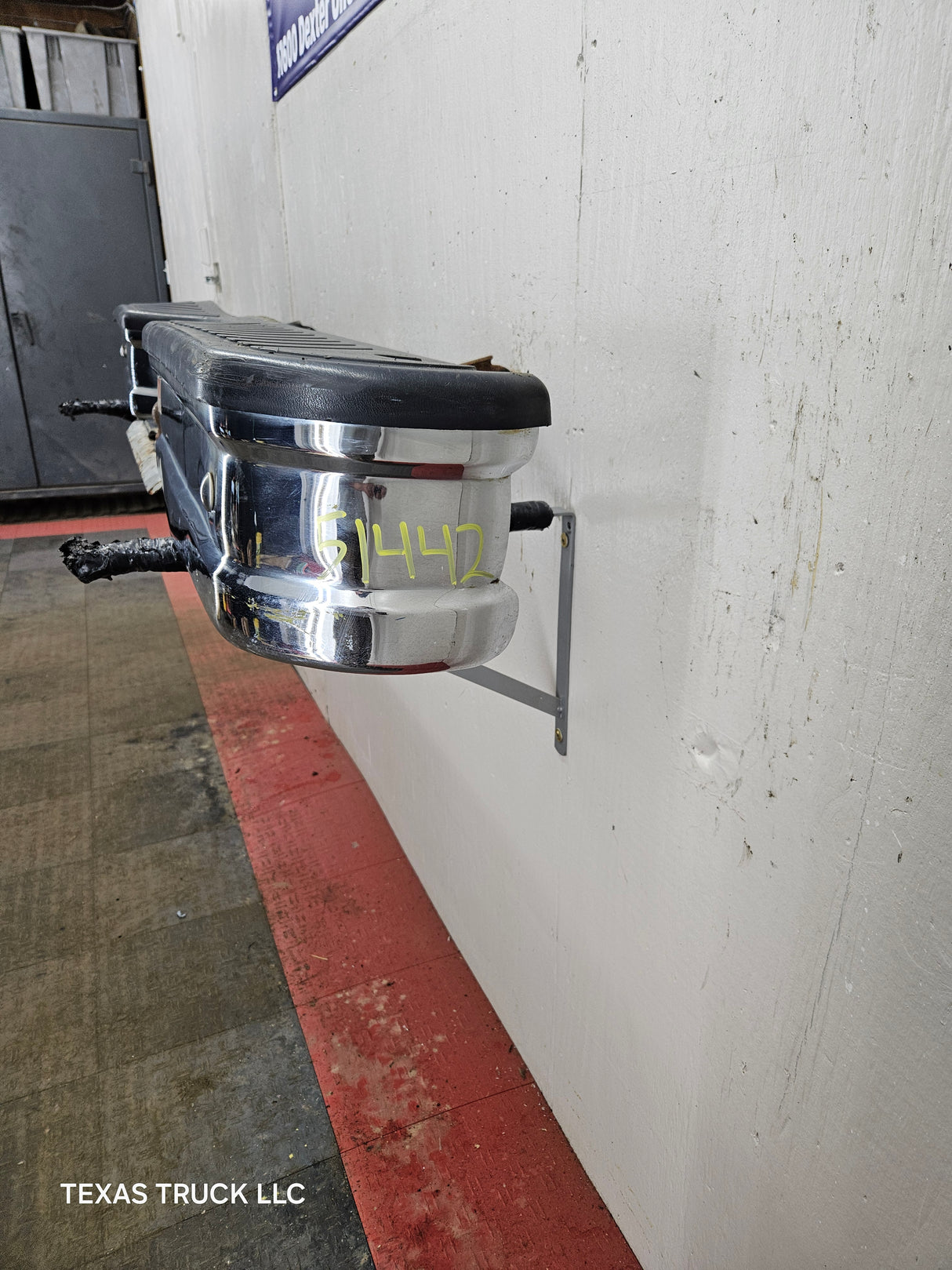 1980-1997 Ford F100 F150 F250 F350 Rear Bumper