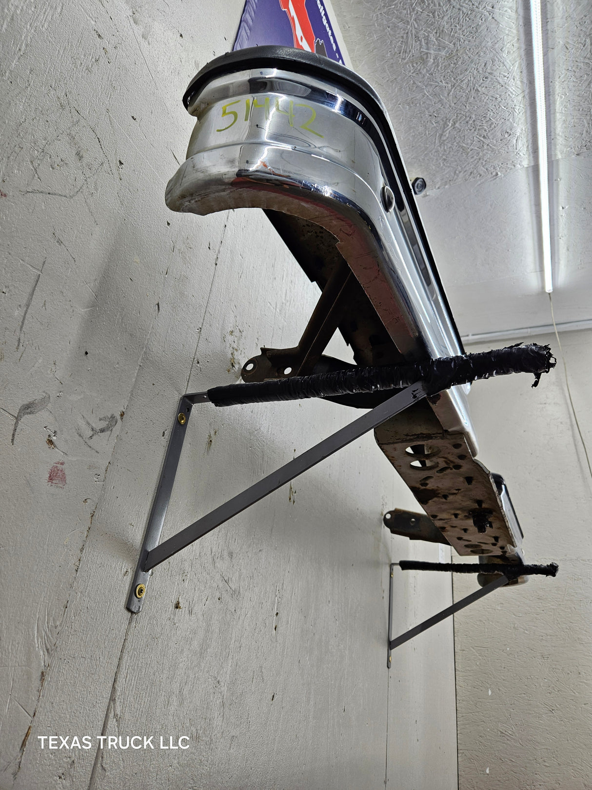 1980-1997 Ford F100 F150 F250 F350 Rear Bumper