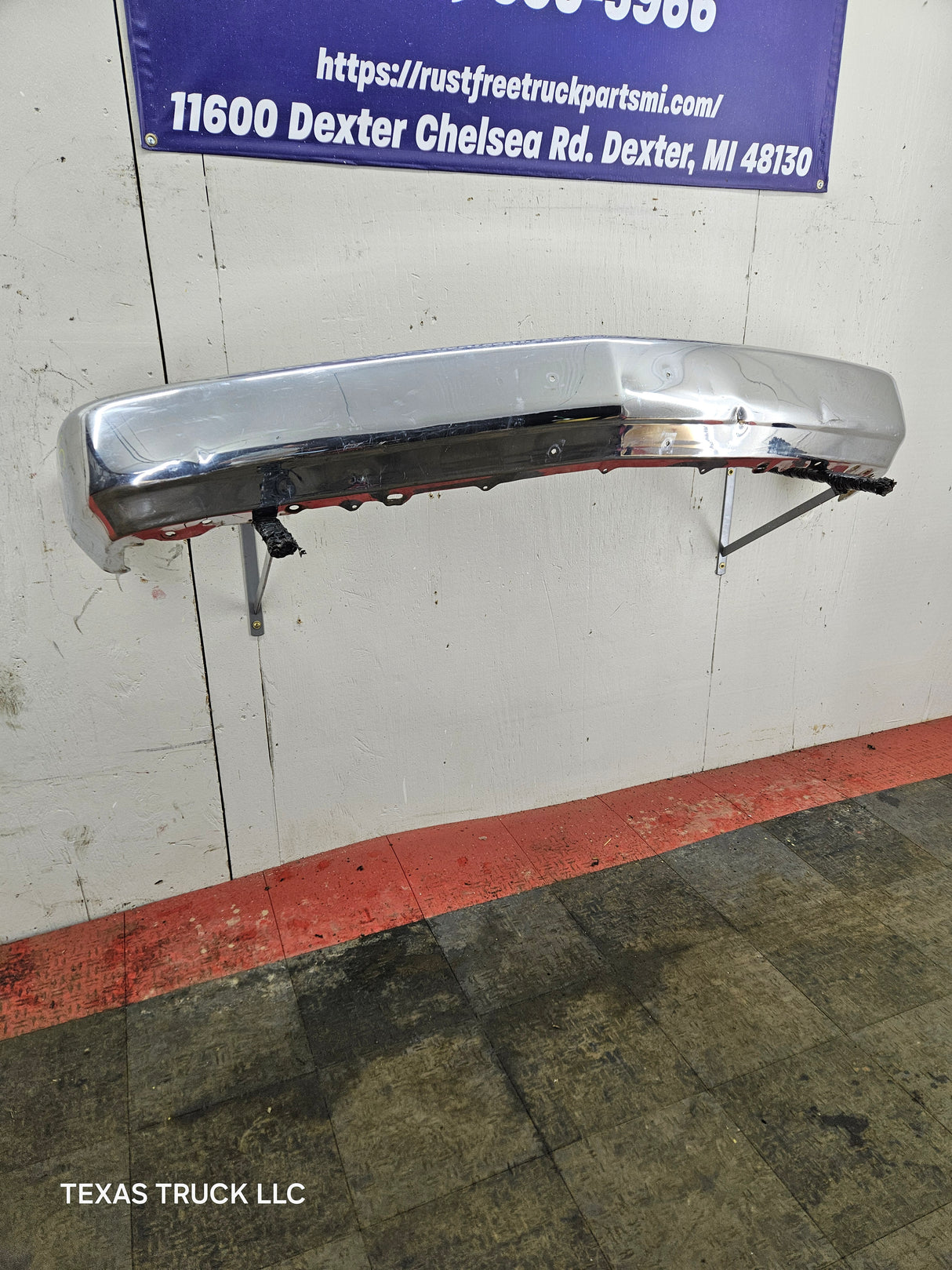 1988-1998 Chevrolet / GMC 1500 2500 3500 Front Bumper